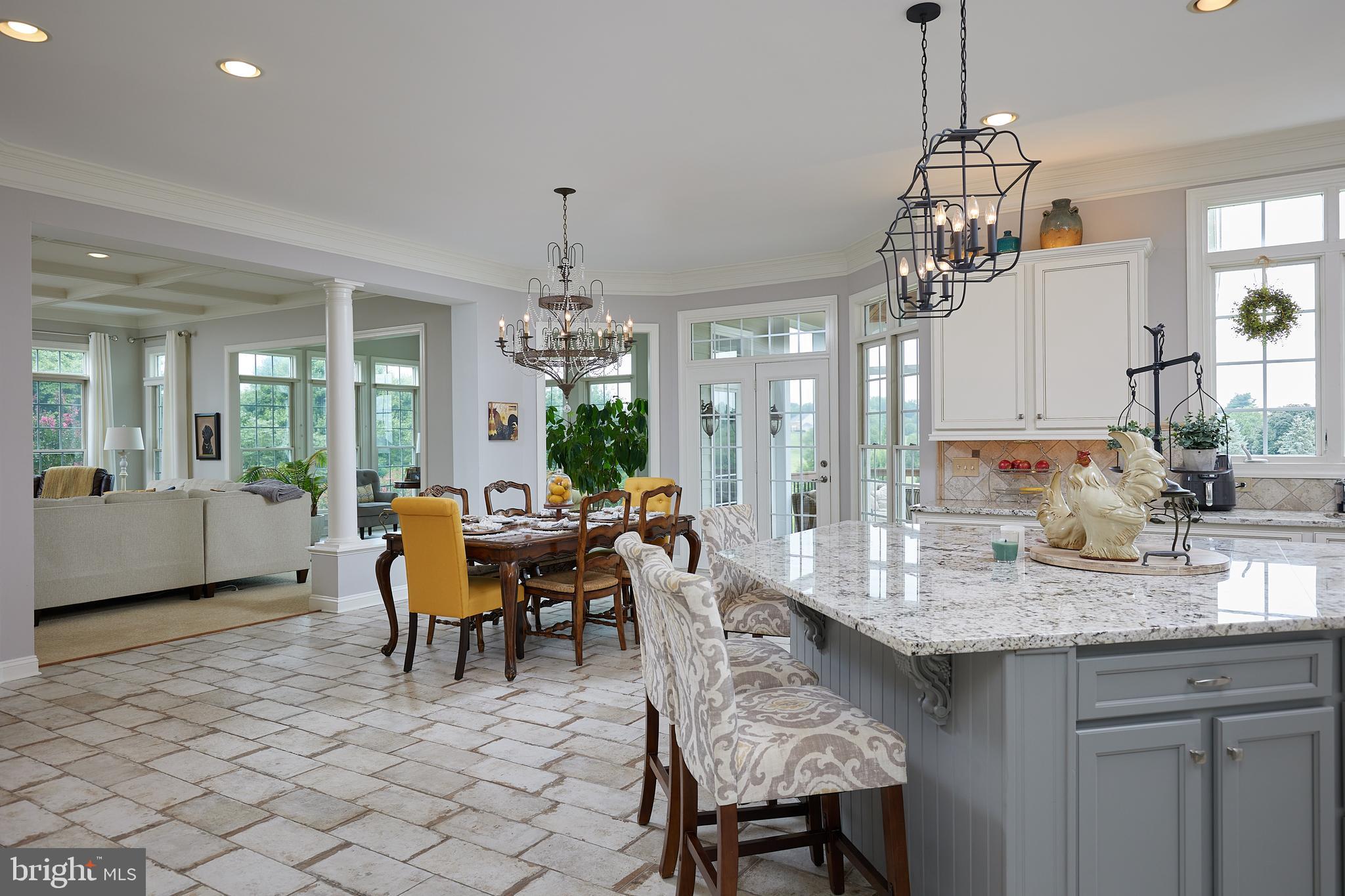 GOLF ESTATES - Residential