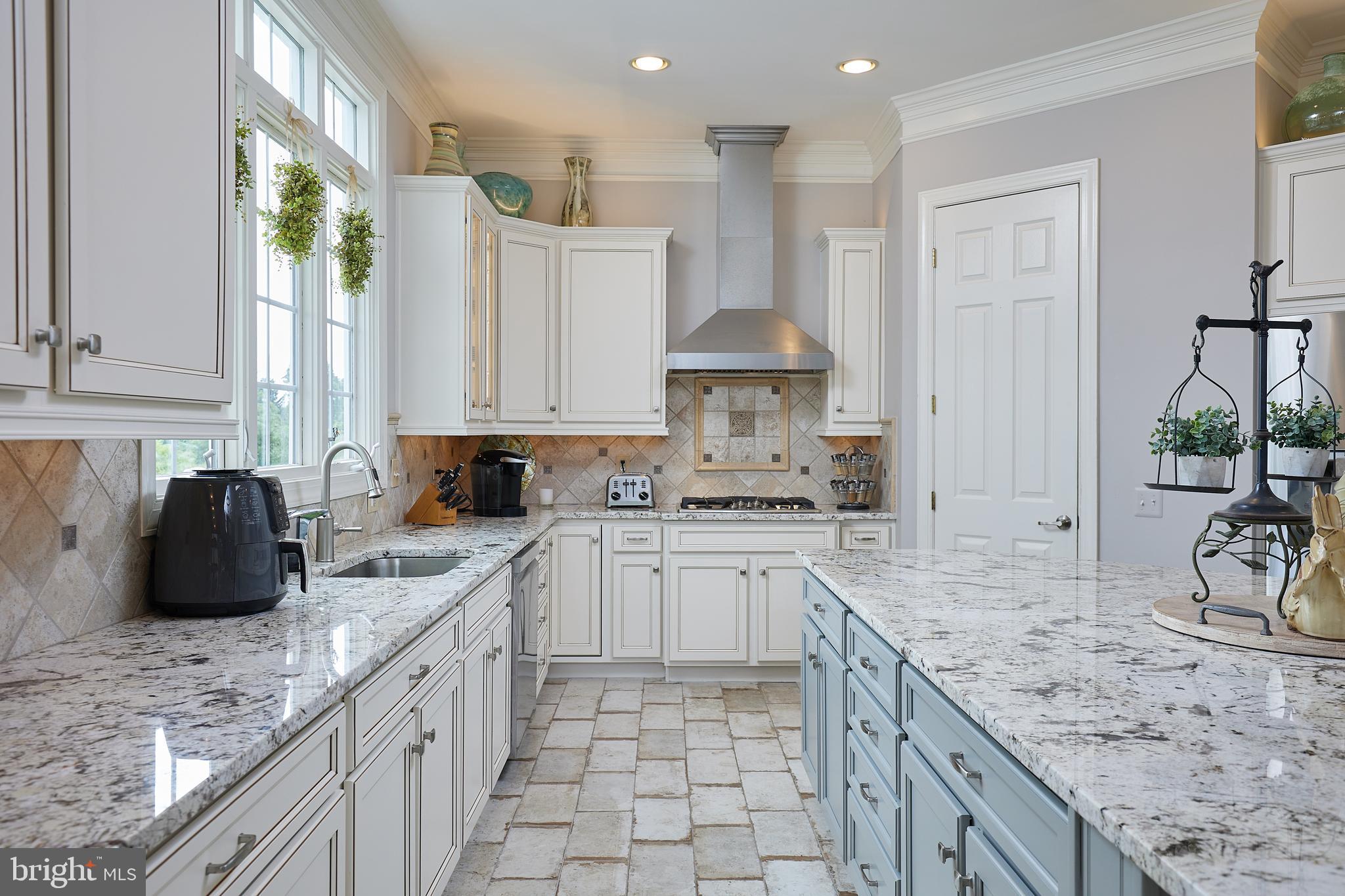 GOLF ESTATES - Residential