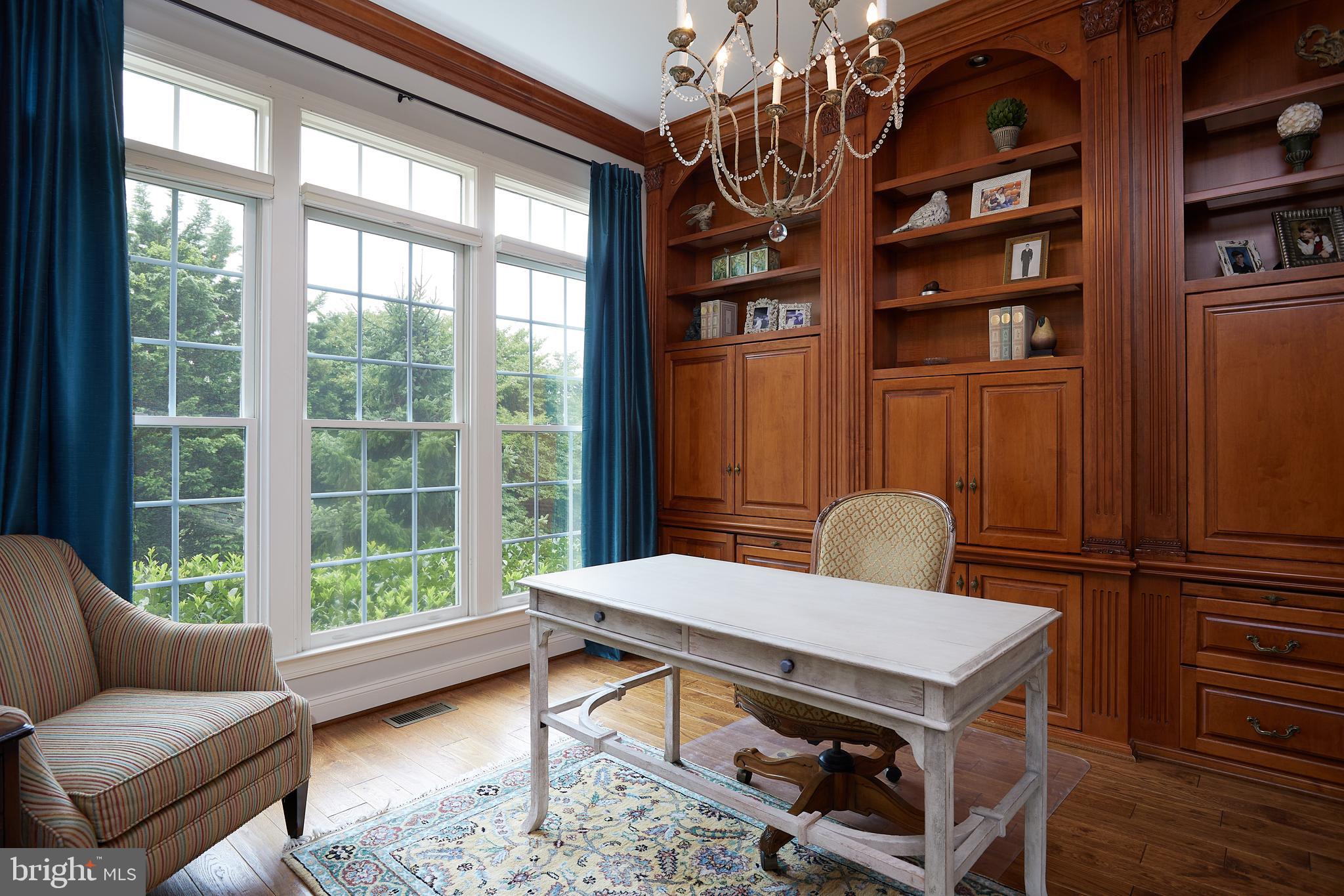 GOLF ESTATES - Residential