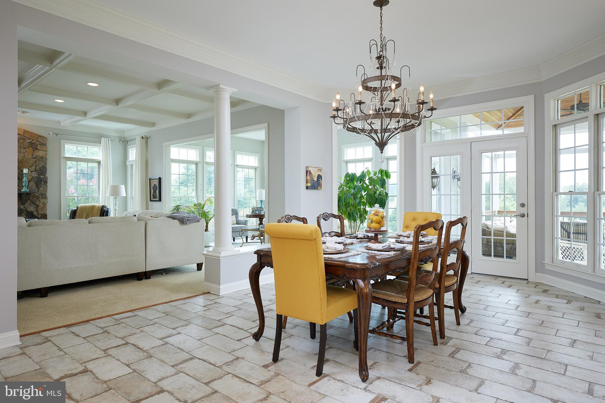 GOLF ESTATES - Residential