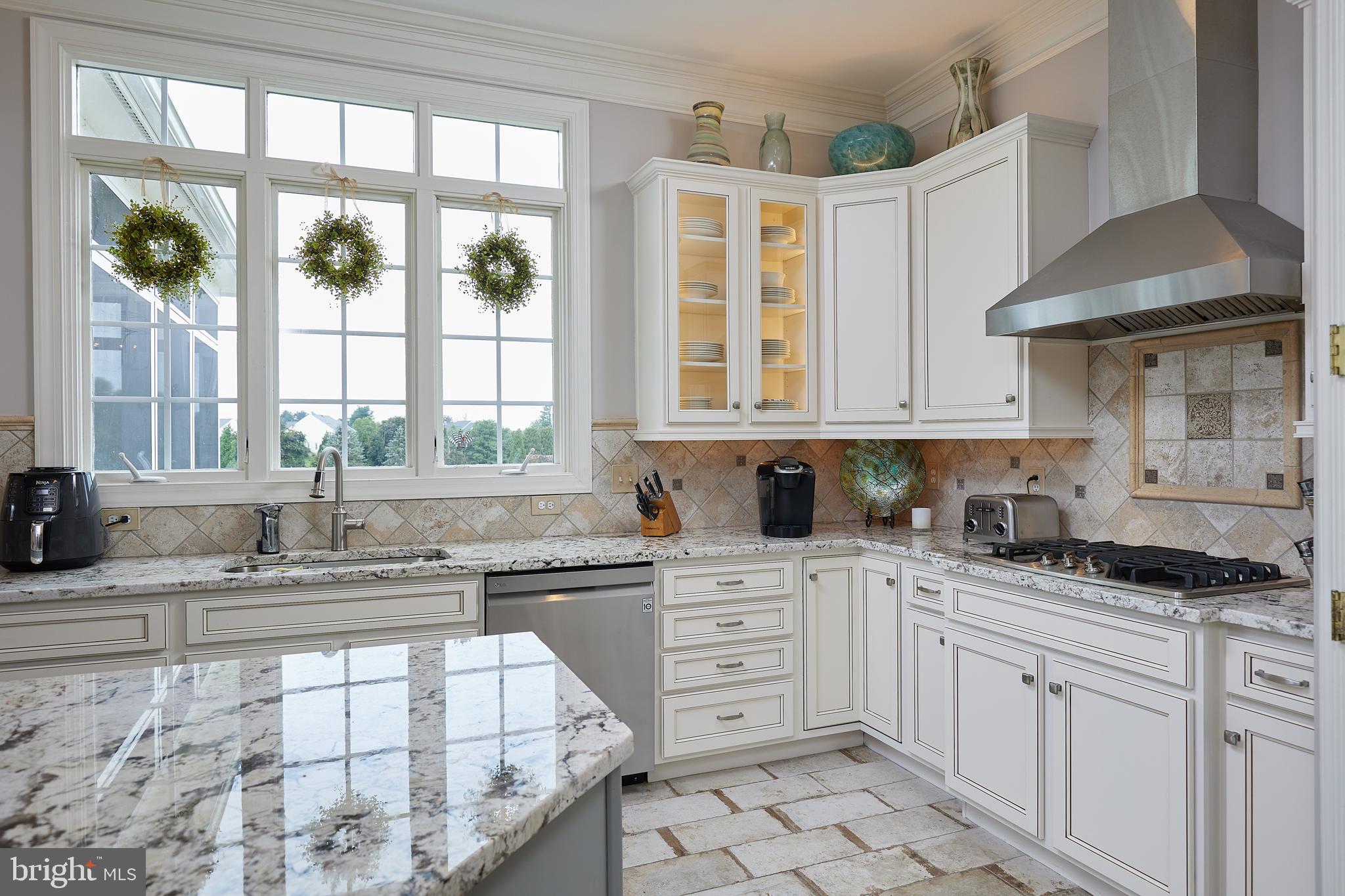 GOLF ESTATES - Residential