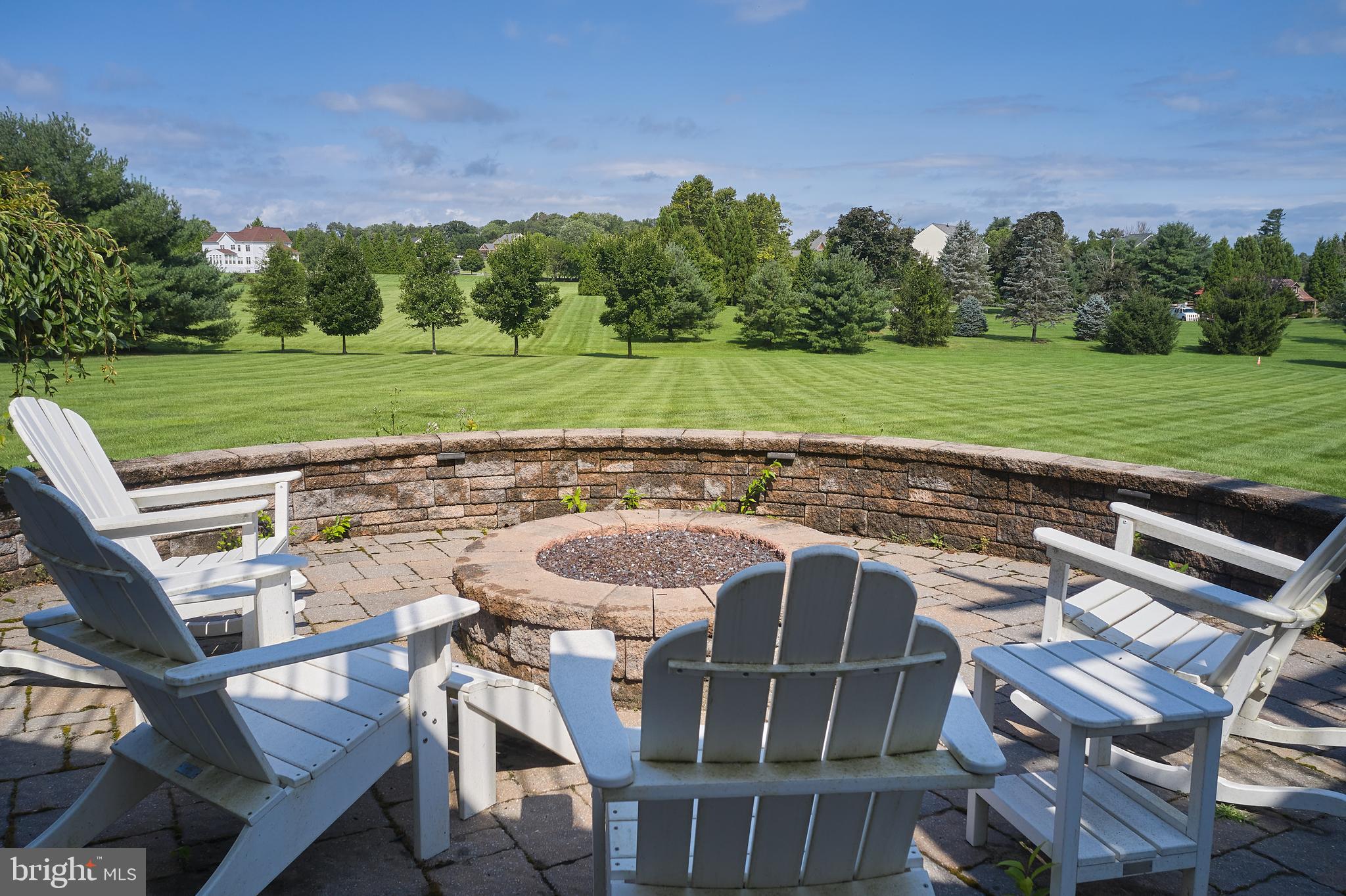 GOLF ESTATES - Residential