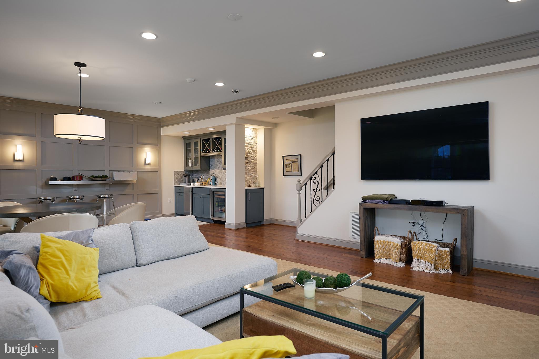 GOLF ESTATES - Residential