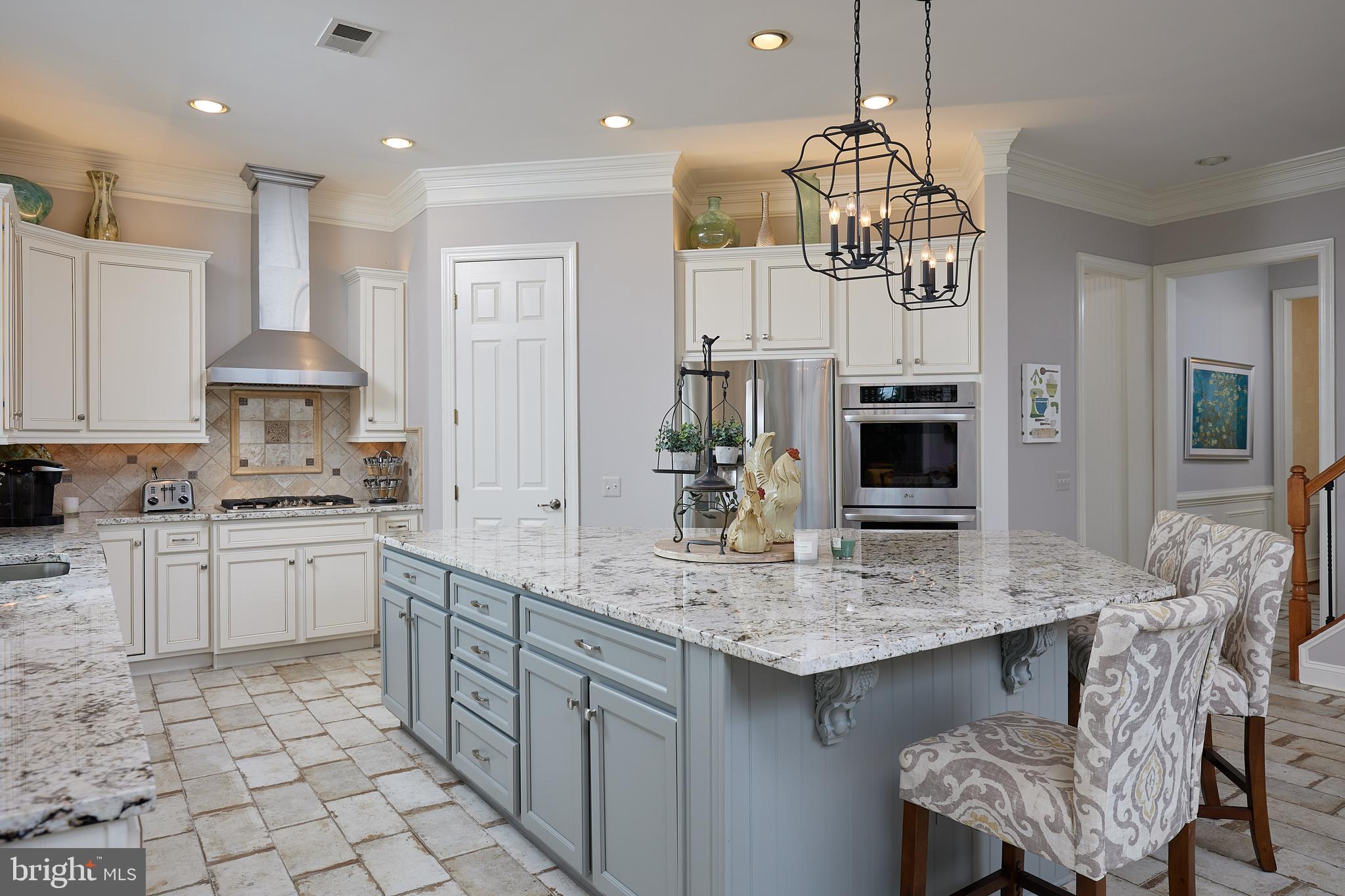 GOLF ESTATES - Residential