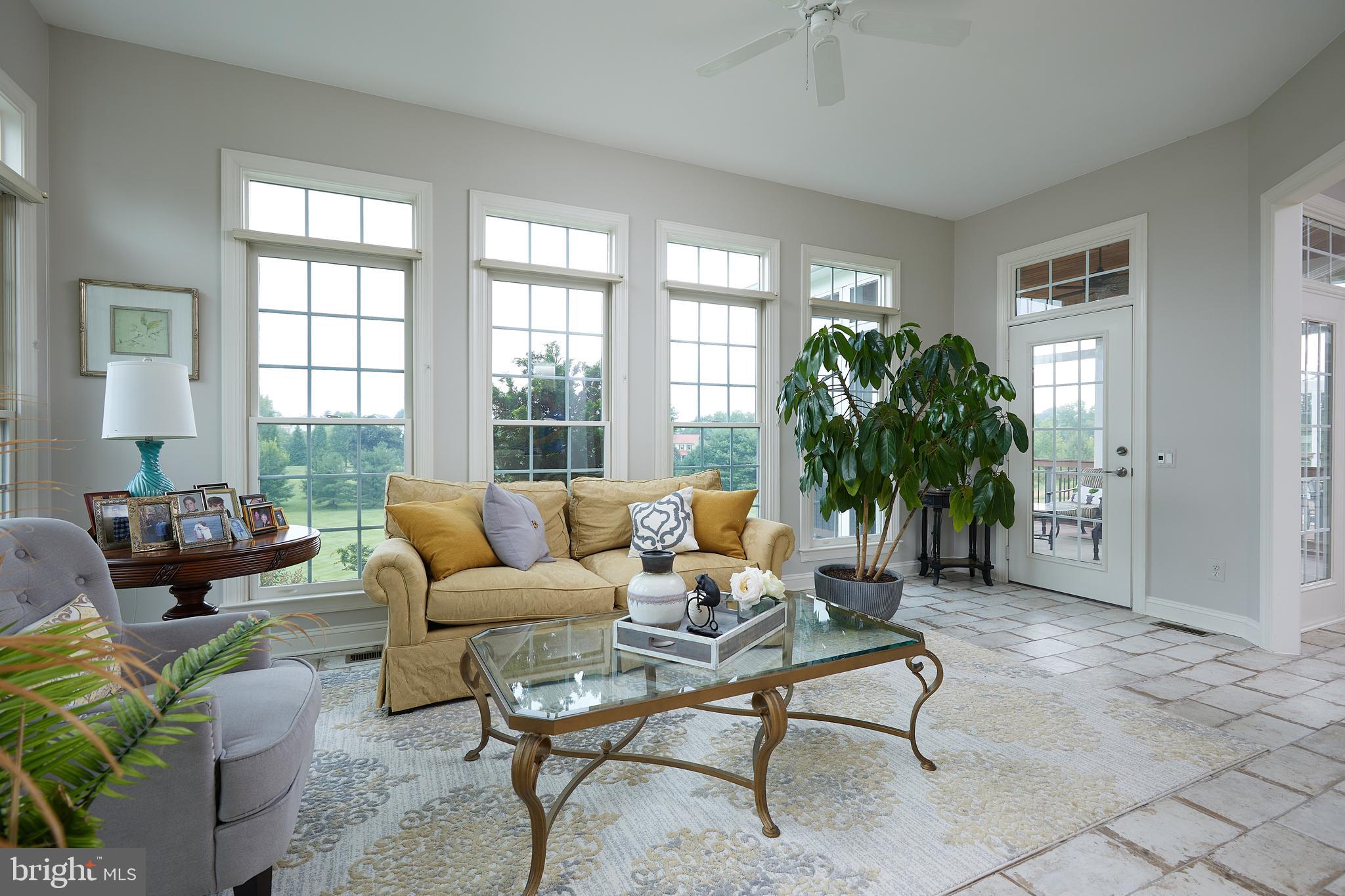 GOLF ESTATES - Residential