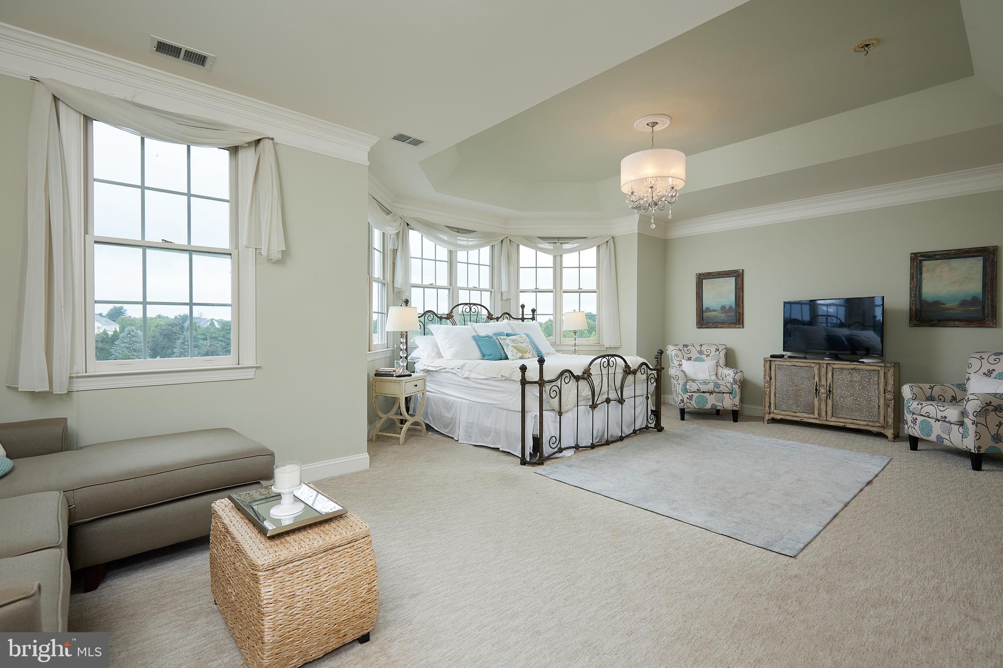 GOLF ESTATES - Residential