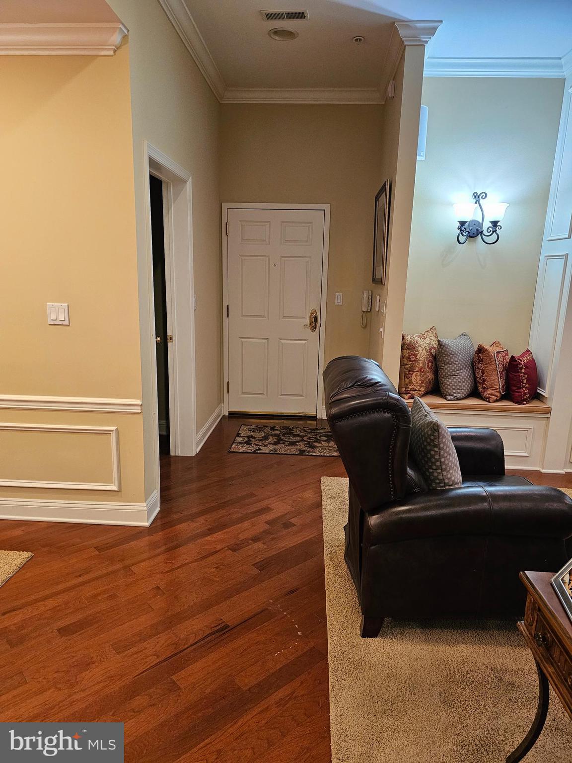2012 CRESCENT WAY