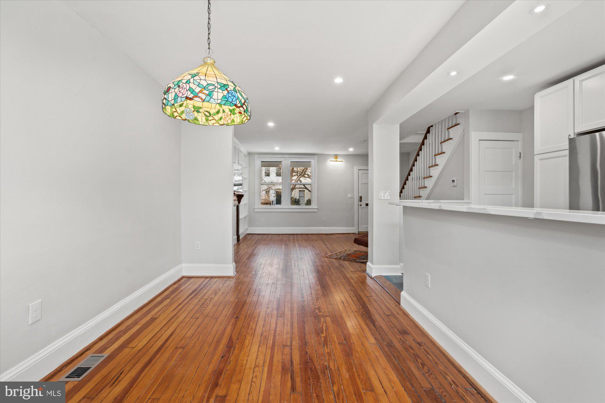 OLD TOWN - Residential Lease