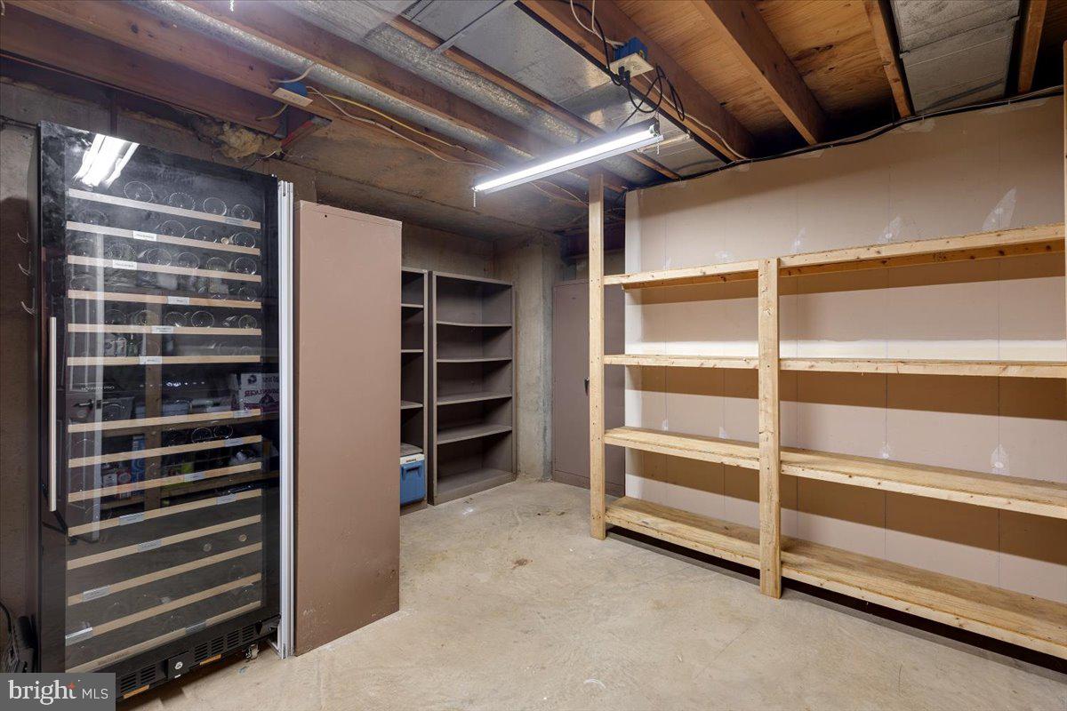 FOXVALE - Residential