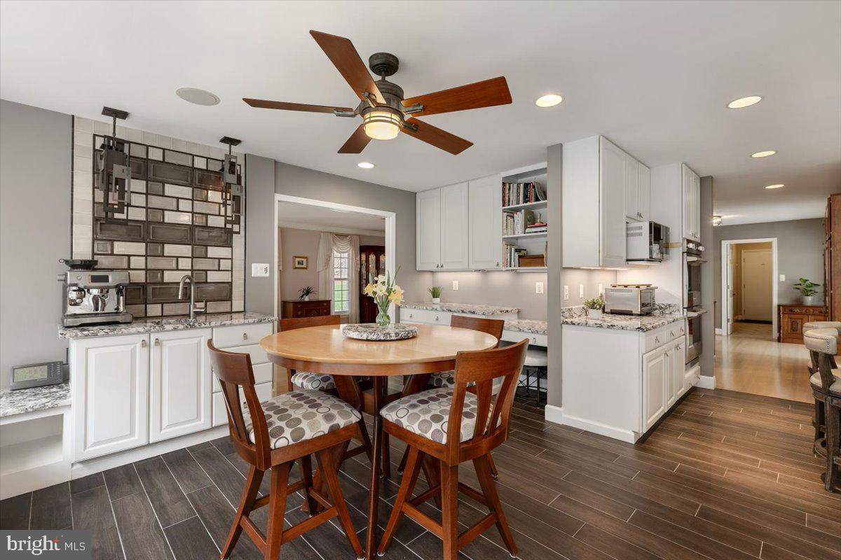 FOXVALE - Residential