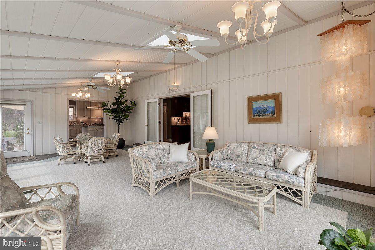 FOXVALE - Residential