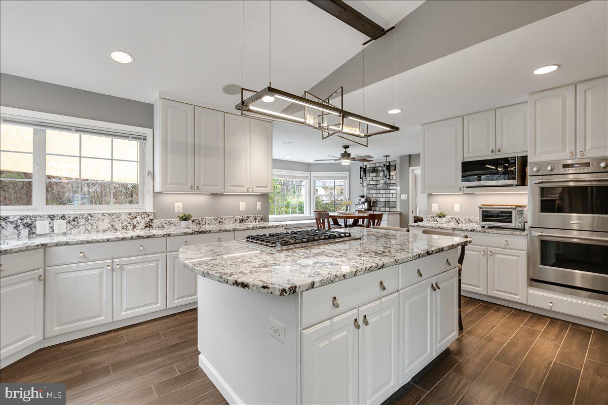 FOXVALE - Residential