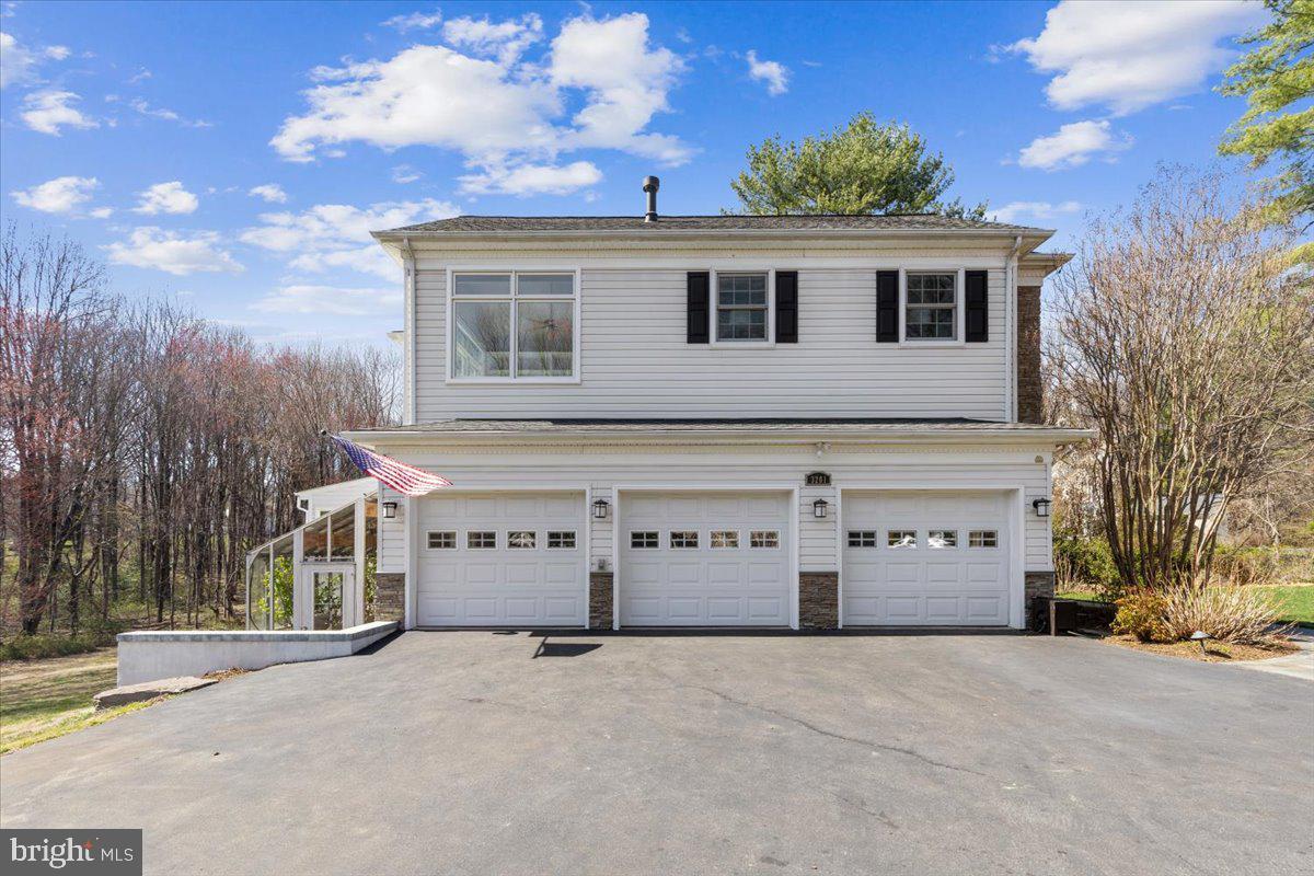 FOXVALE - Residential