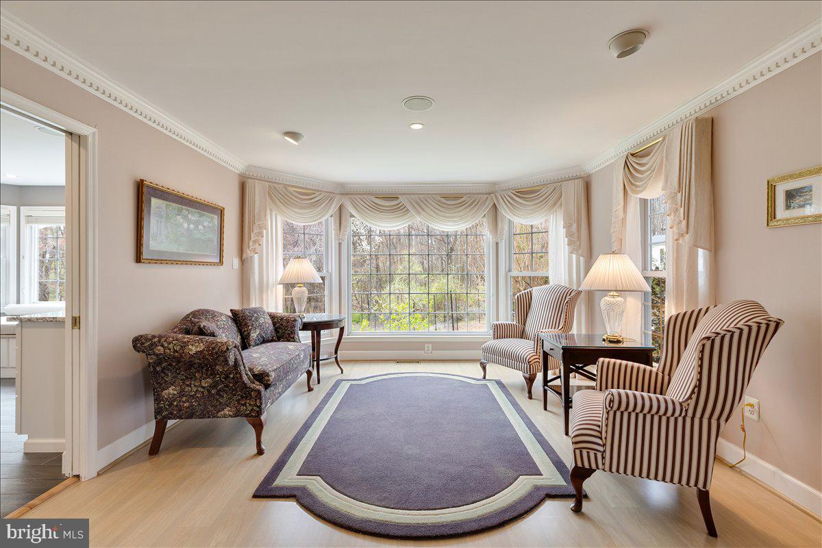 FOXVALE - Residential