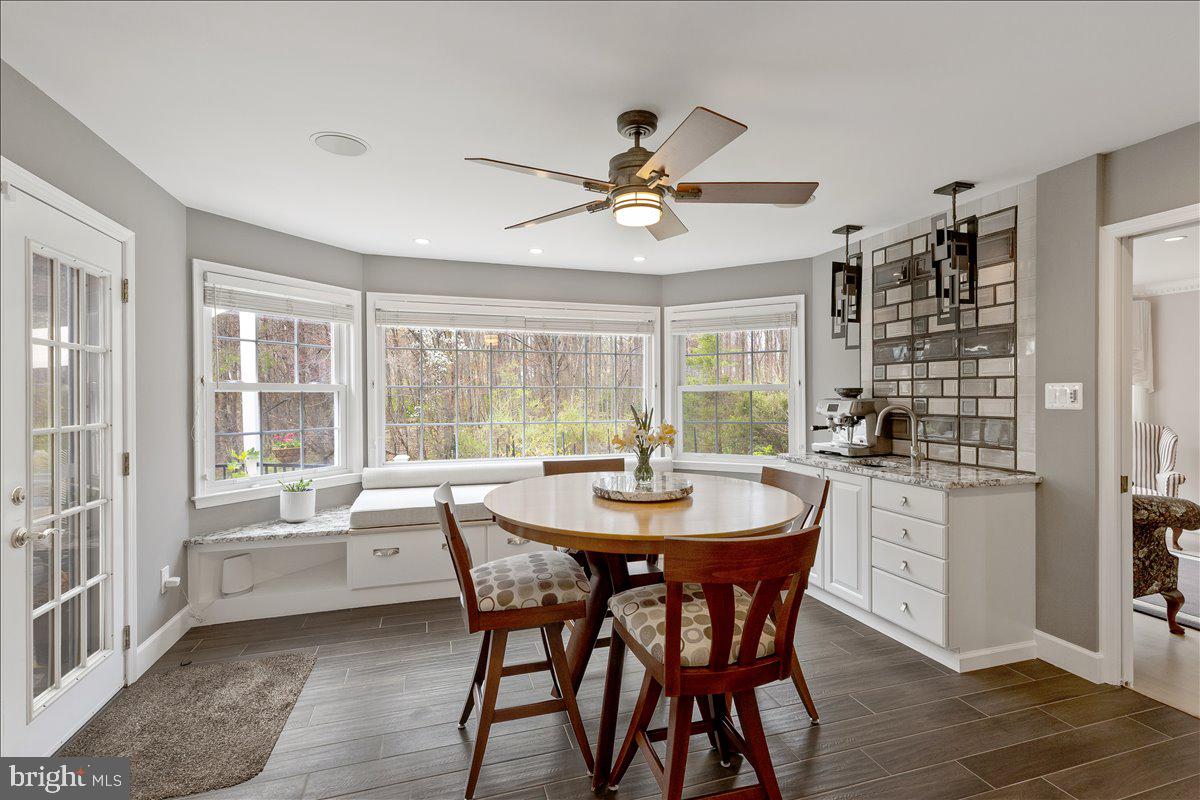 FOXVALE - Residential