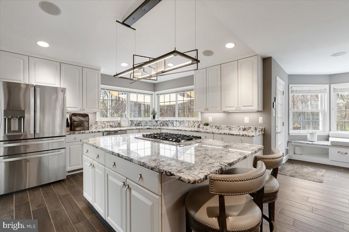 FOXVALE - Residential