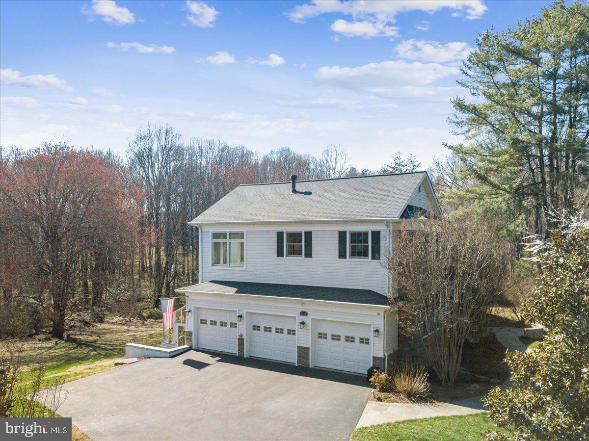 FOXVALE - Residential