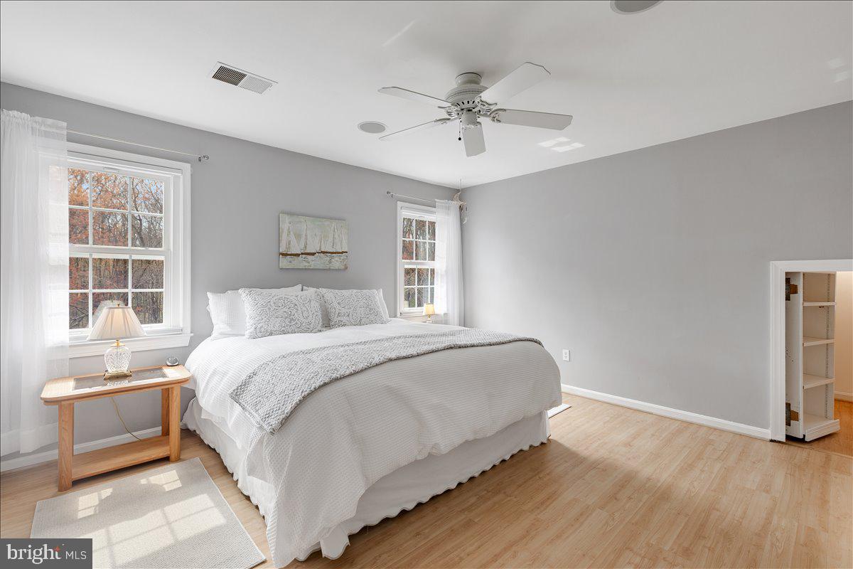 FOXVALE - Residential