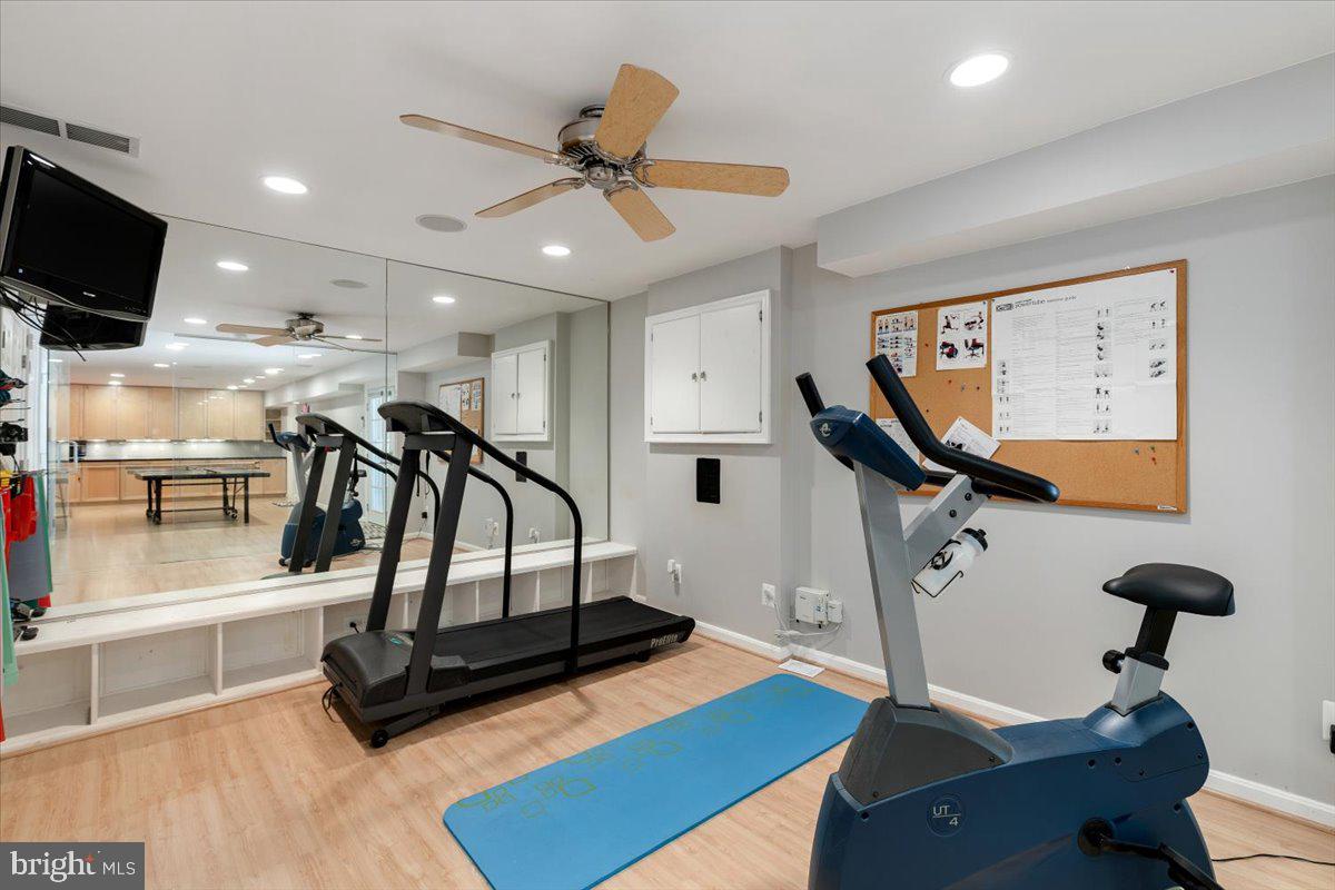 FOXVALE - Residential