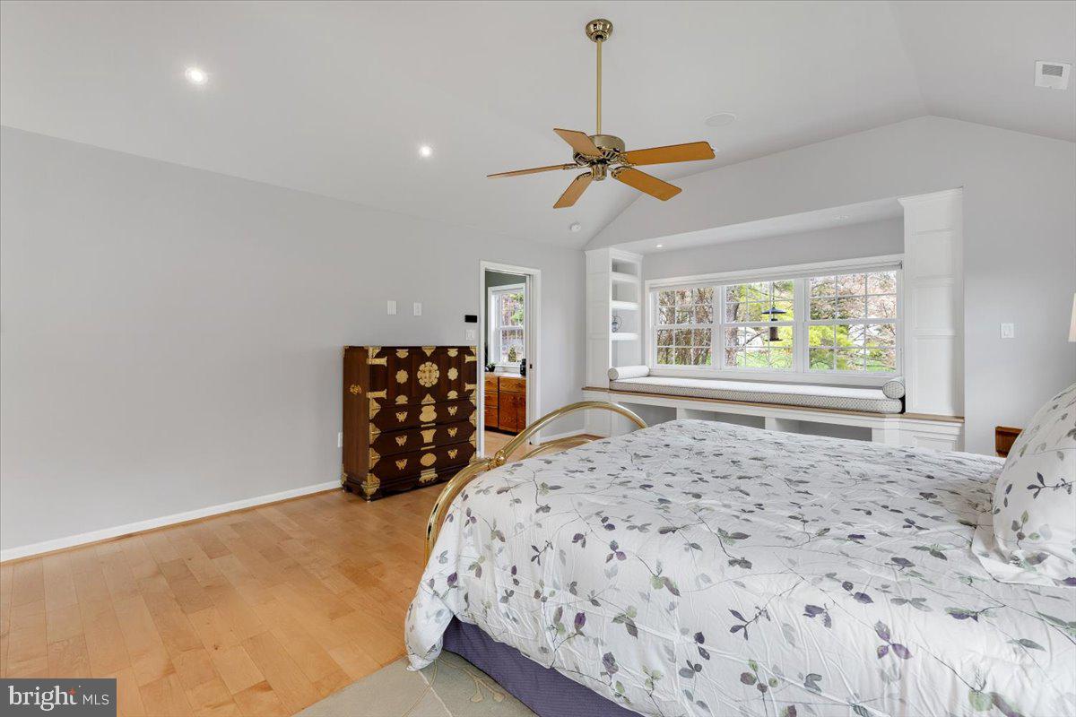 FOXVALE - Residential