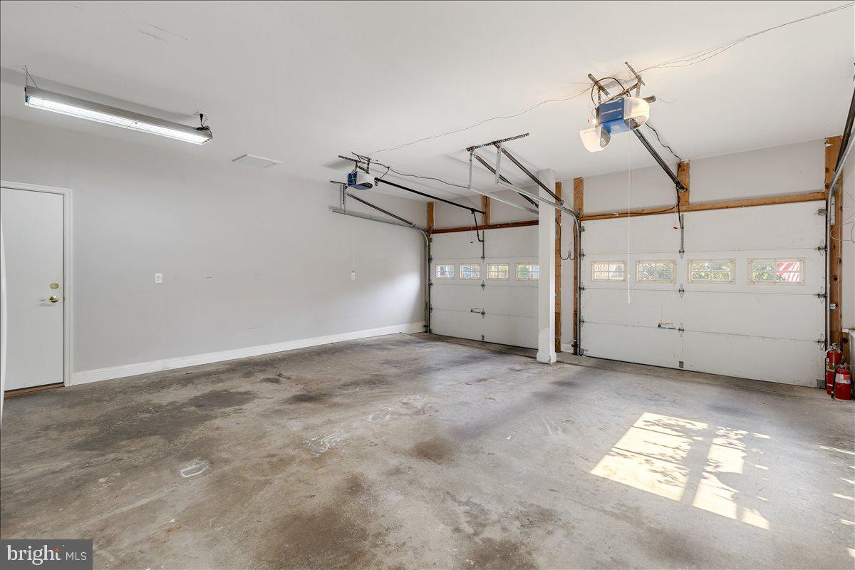 FOXVALE - Residential