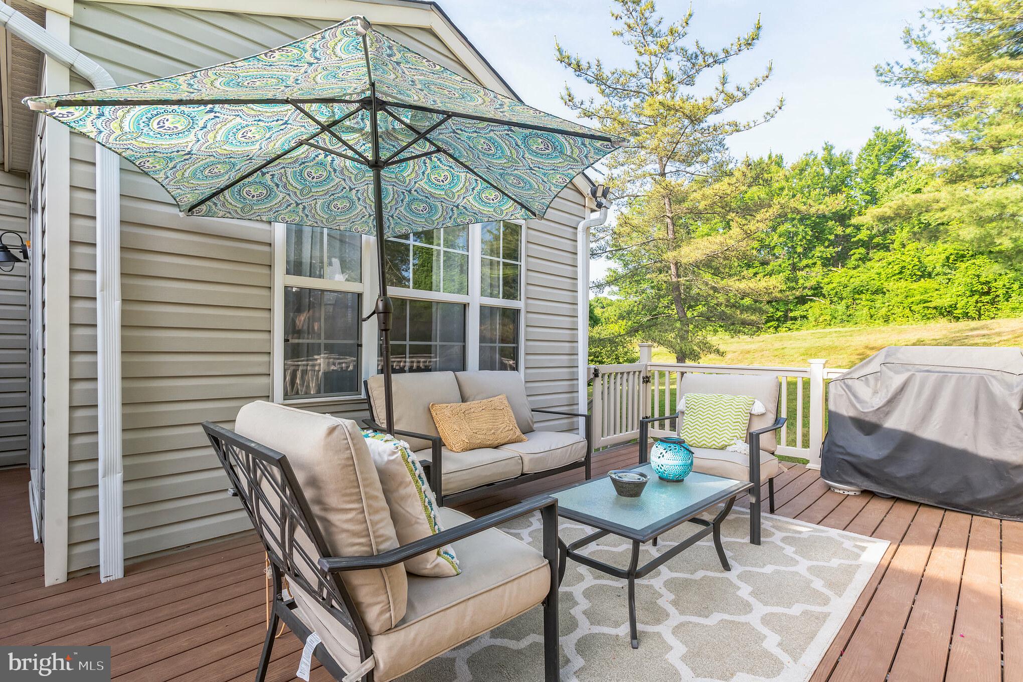 CONSTANT FRIENDSHIP - Residential