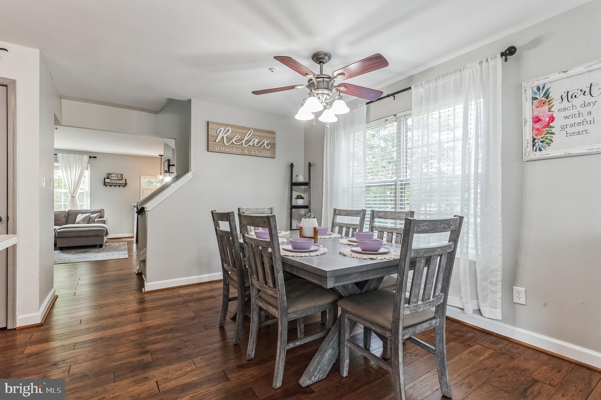 CONSTANT FRIENDSHIP - Residential