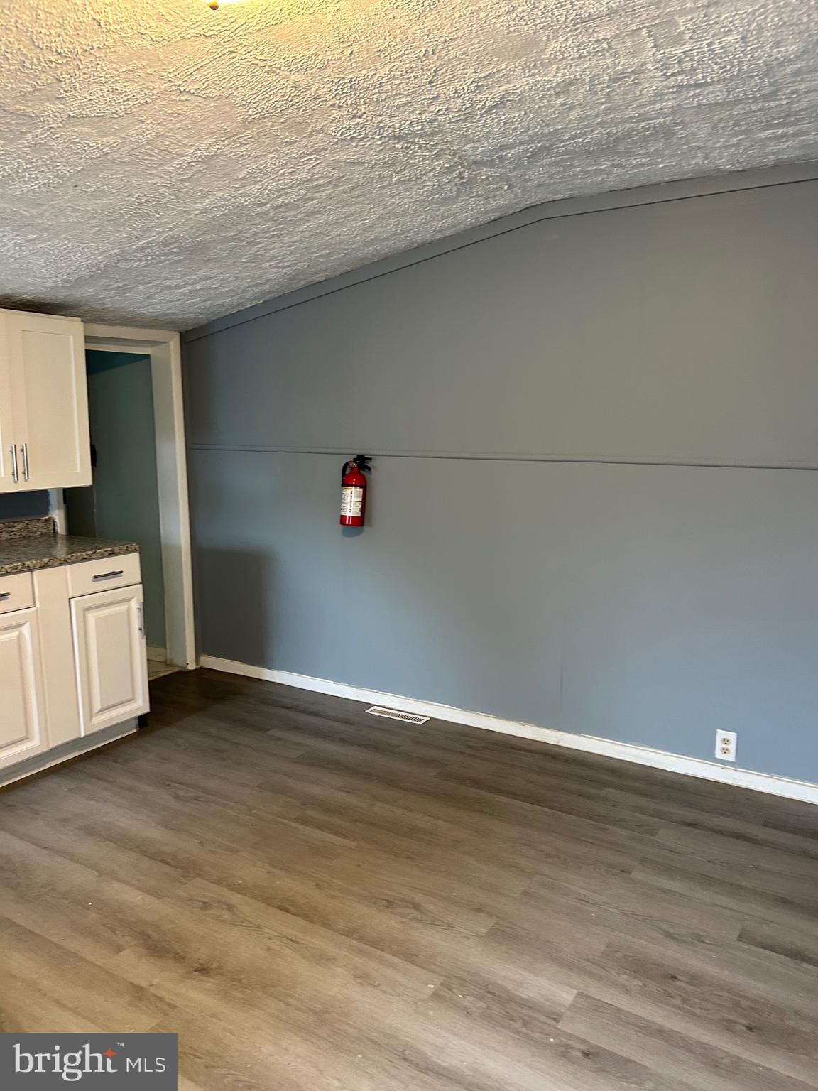 NONE AVA ILABLE - Residential