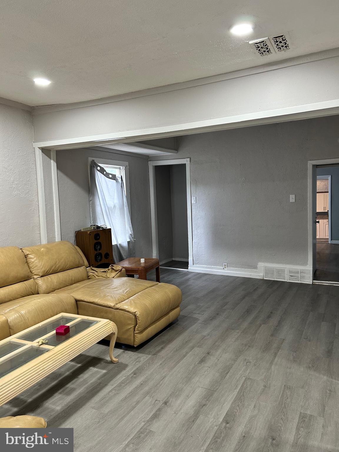 NONE AVA ILABLE - Residential