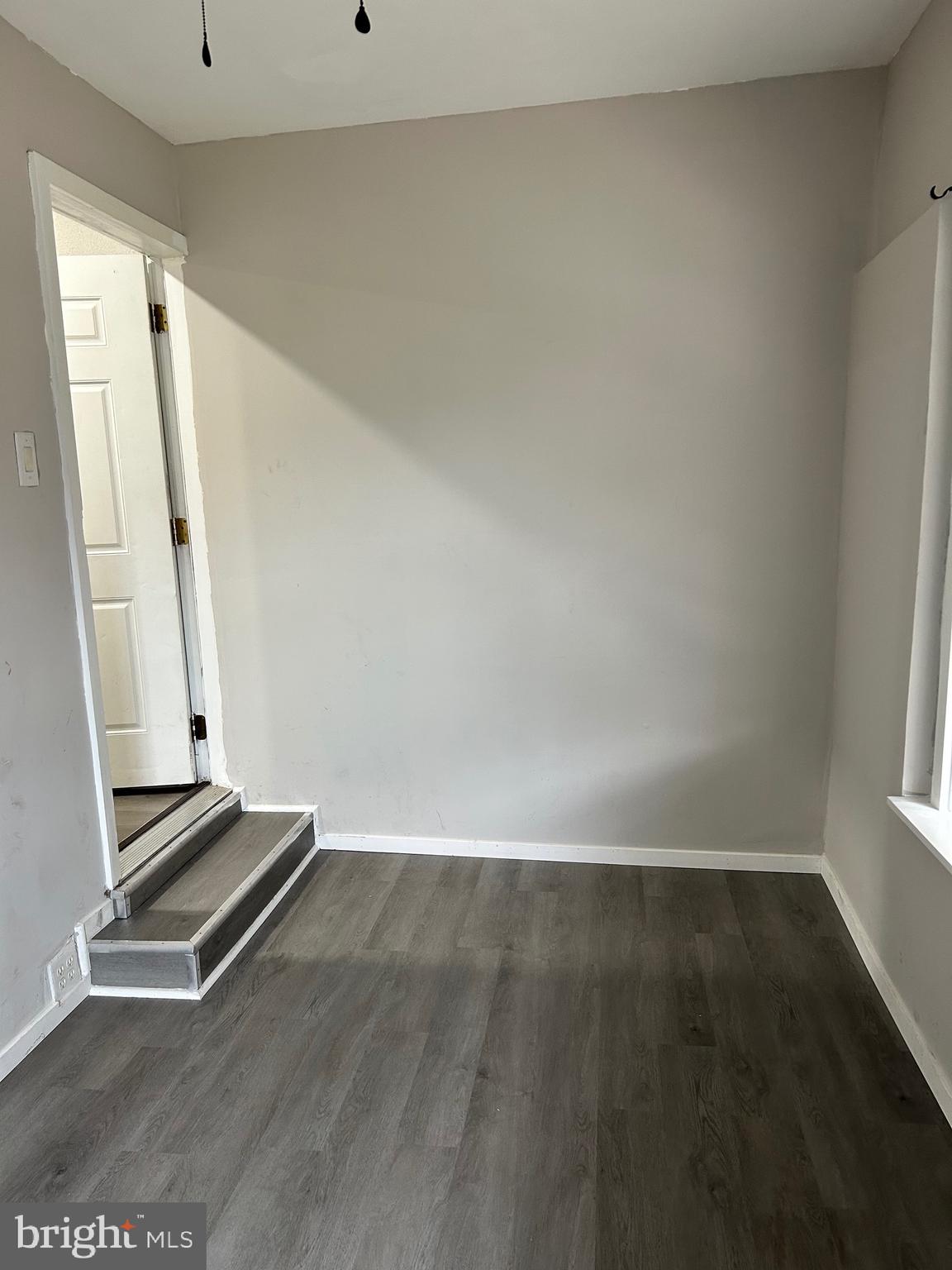 NONE AVA ILABLE - Residential