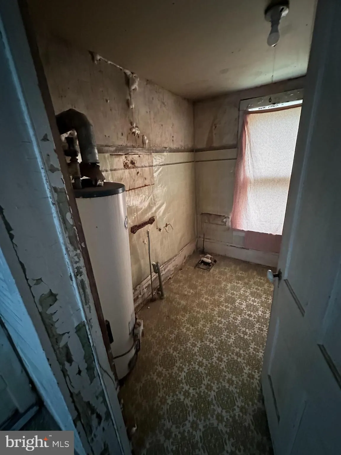 Selbyville, Delaware 19975, United States, 2 Bedrooms Bedrooms, ,1 BathroomBathrooms,Residential,Pending,120195