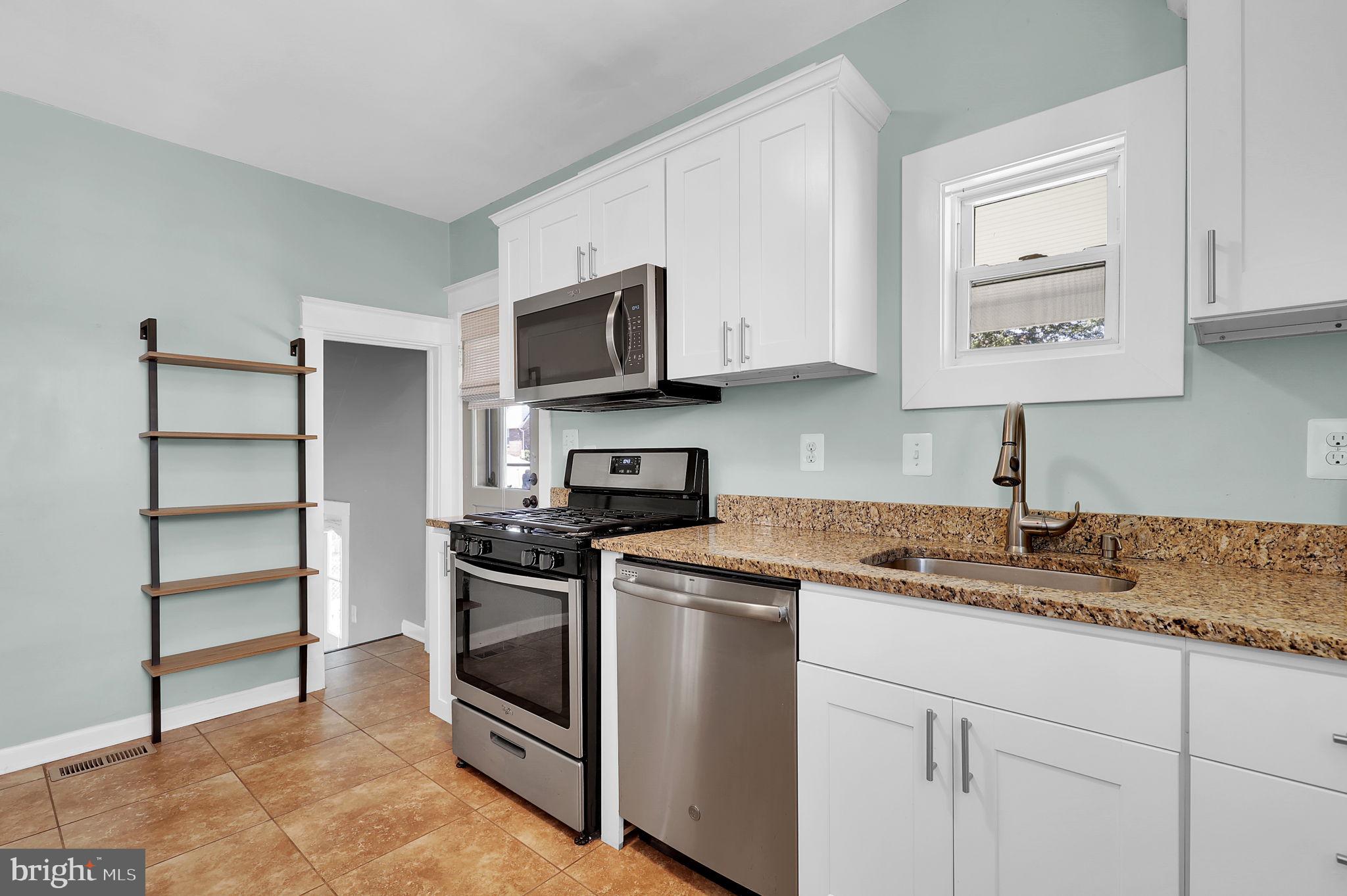 LINWOOD - Residential