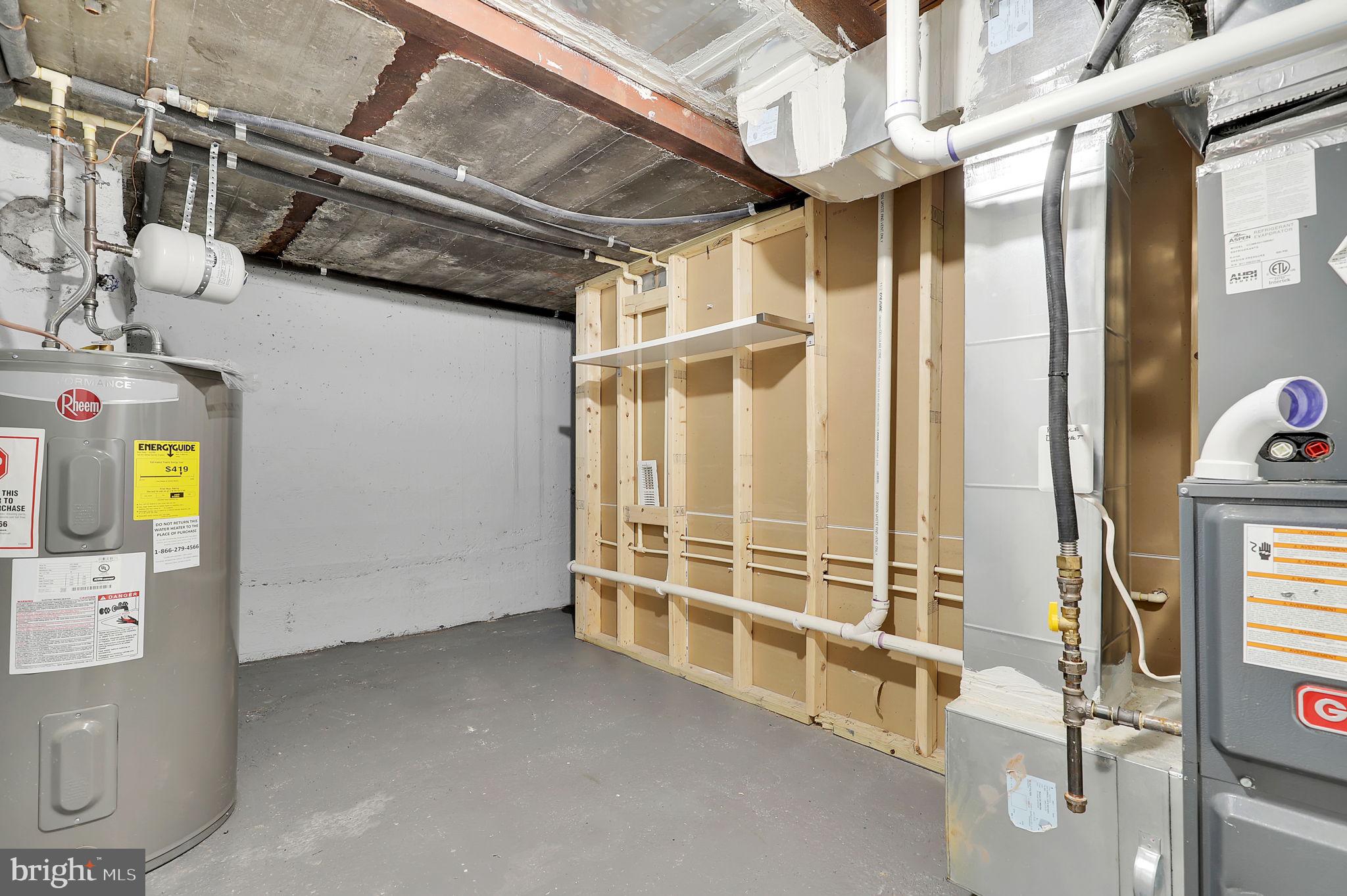 LINWOOD - Residential