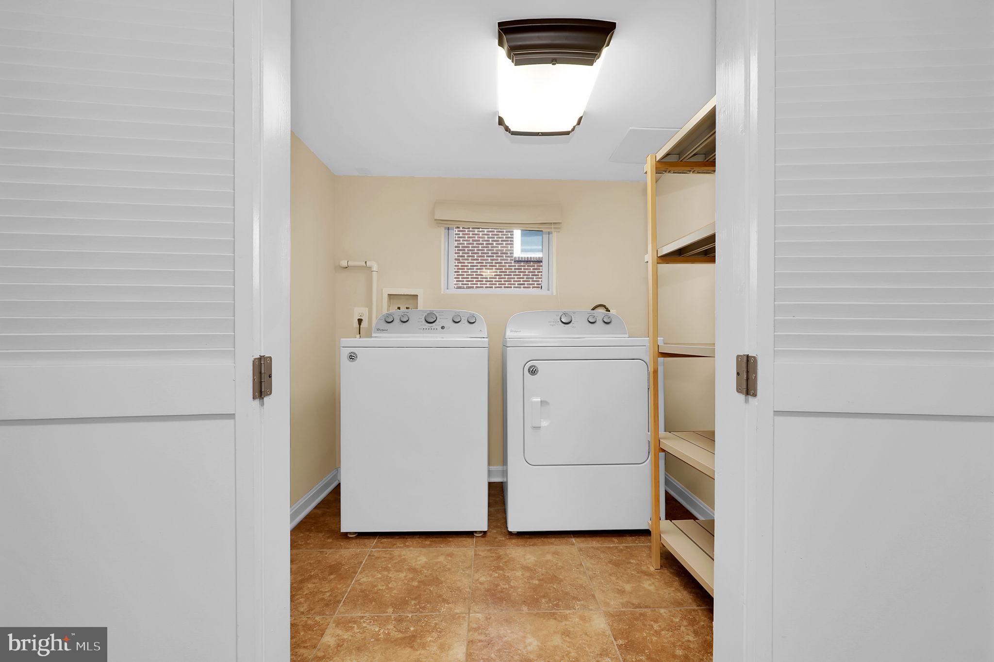 LINWOOD - Residential