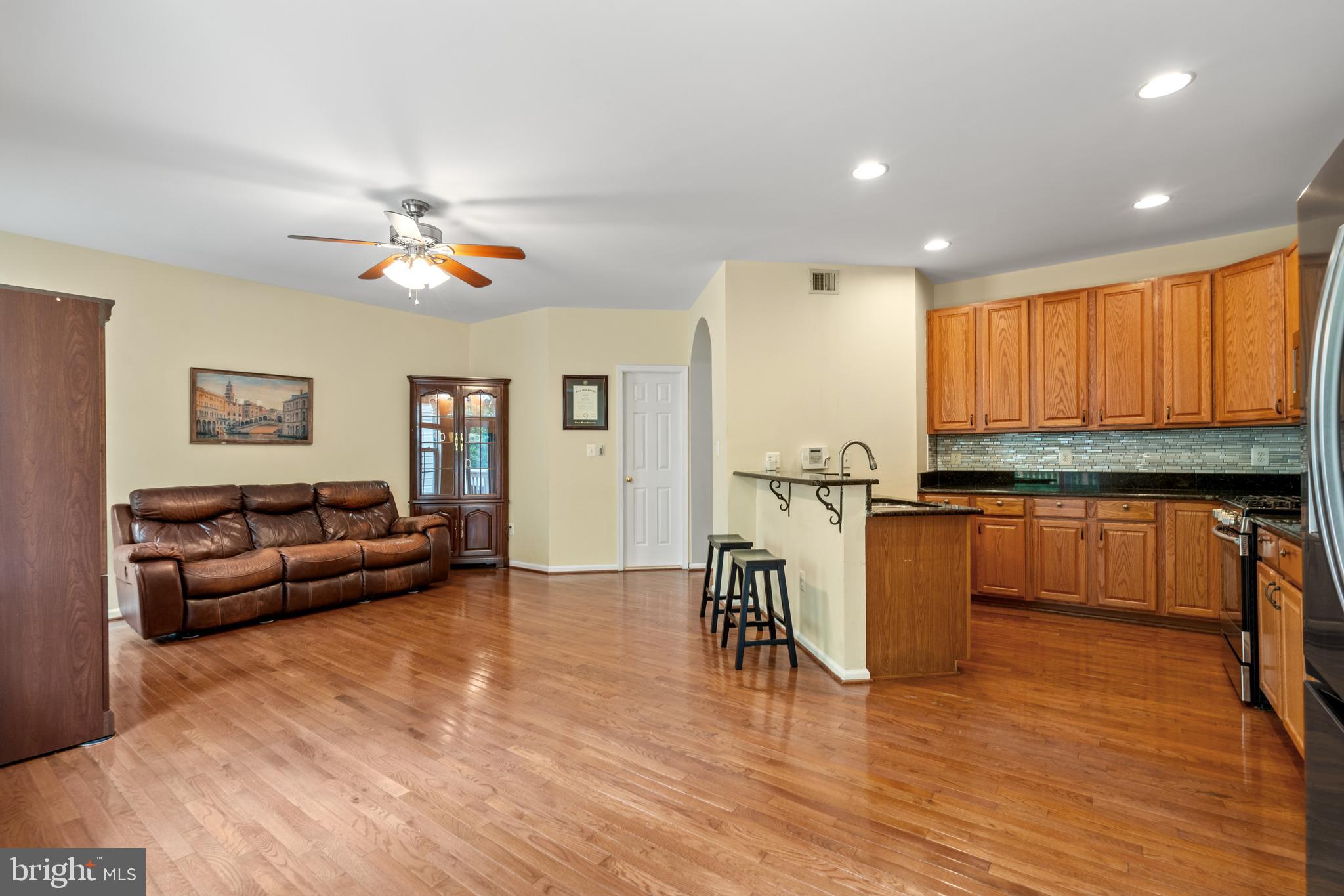 KINGSTOWNE - Residential