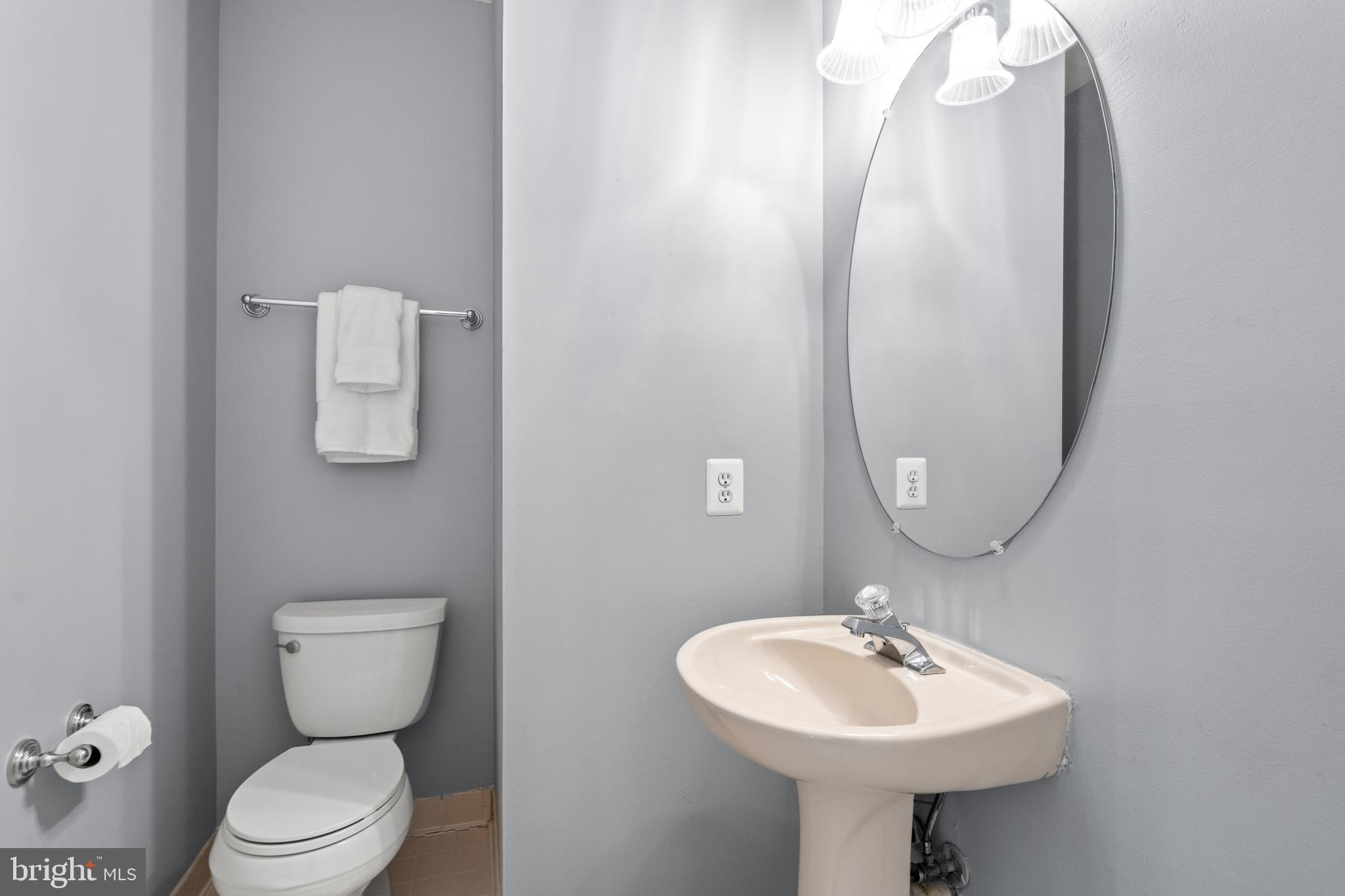 KINGSTOWNE - Residential