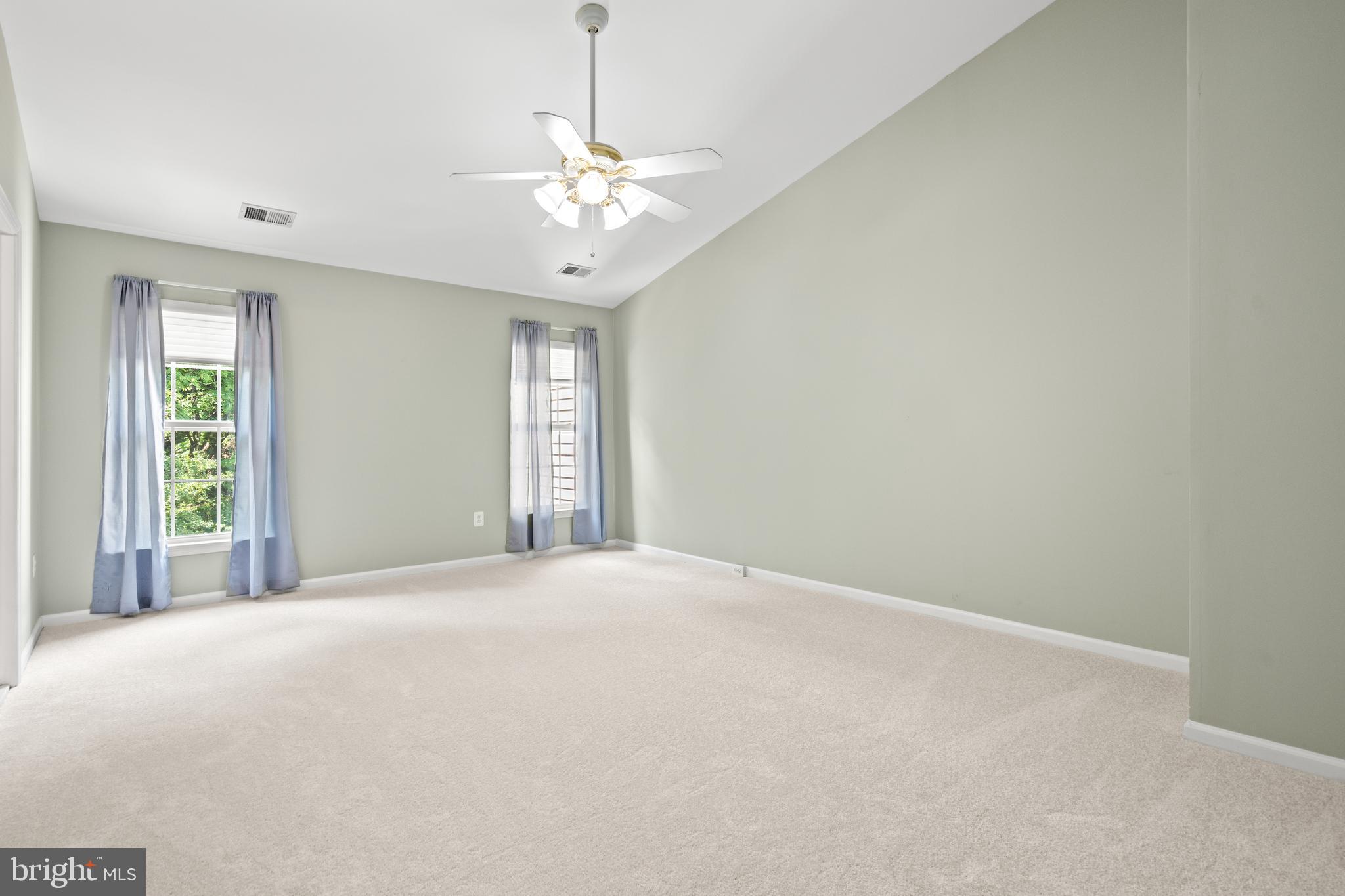 KINGSTOWNE - Residential