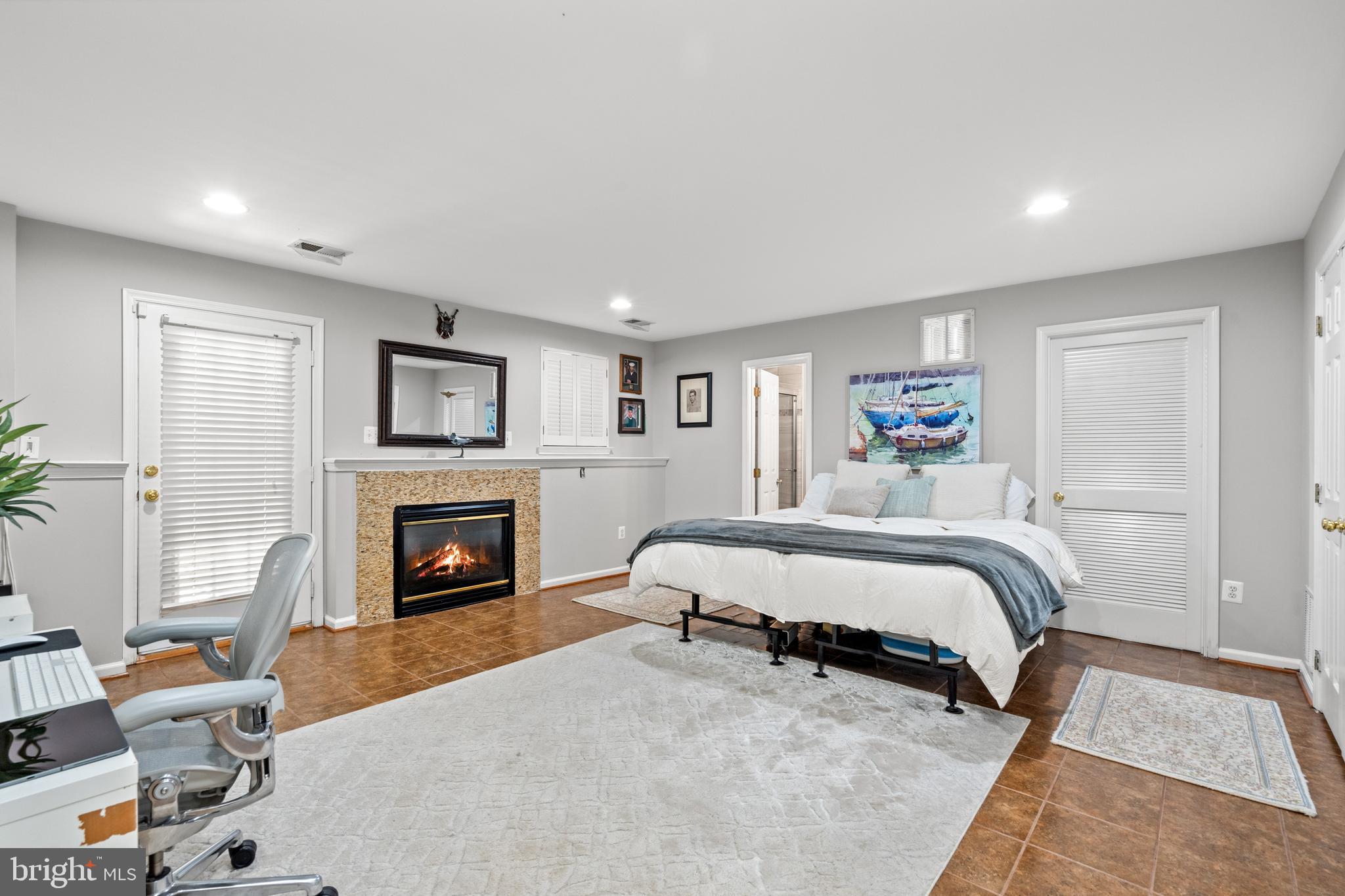 KINGSTOWNE - Residential