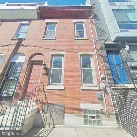 Townhouse For Sale - 1708 N Lambert Street<br/> PHILADELPHIA, PA 19121