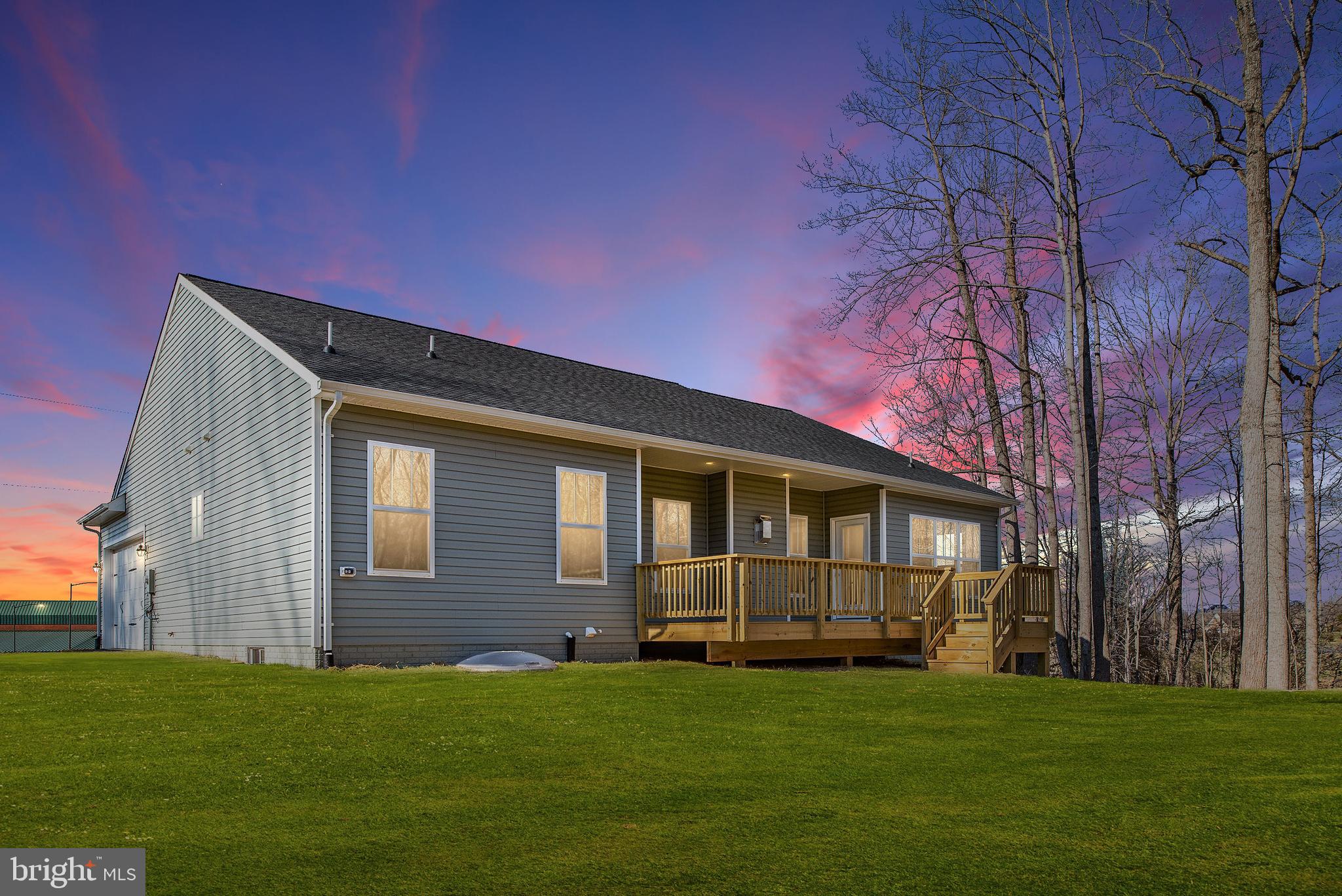 ROCKLAND CREEK ESTATES - Residential