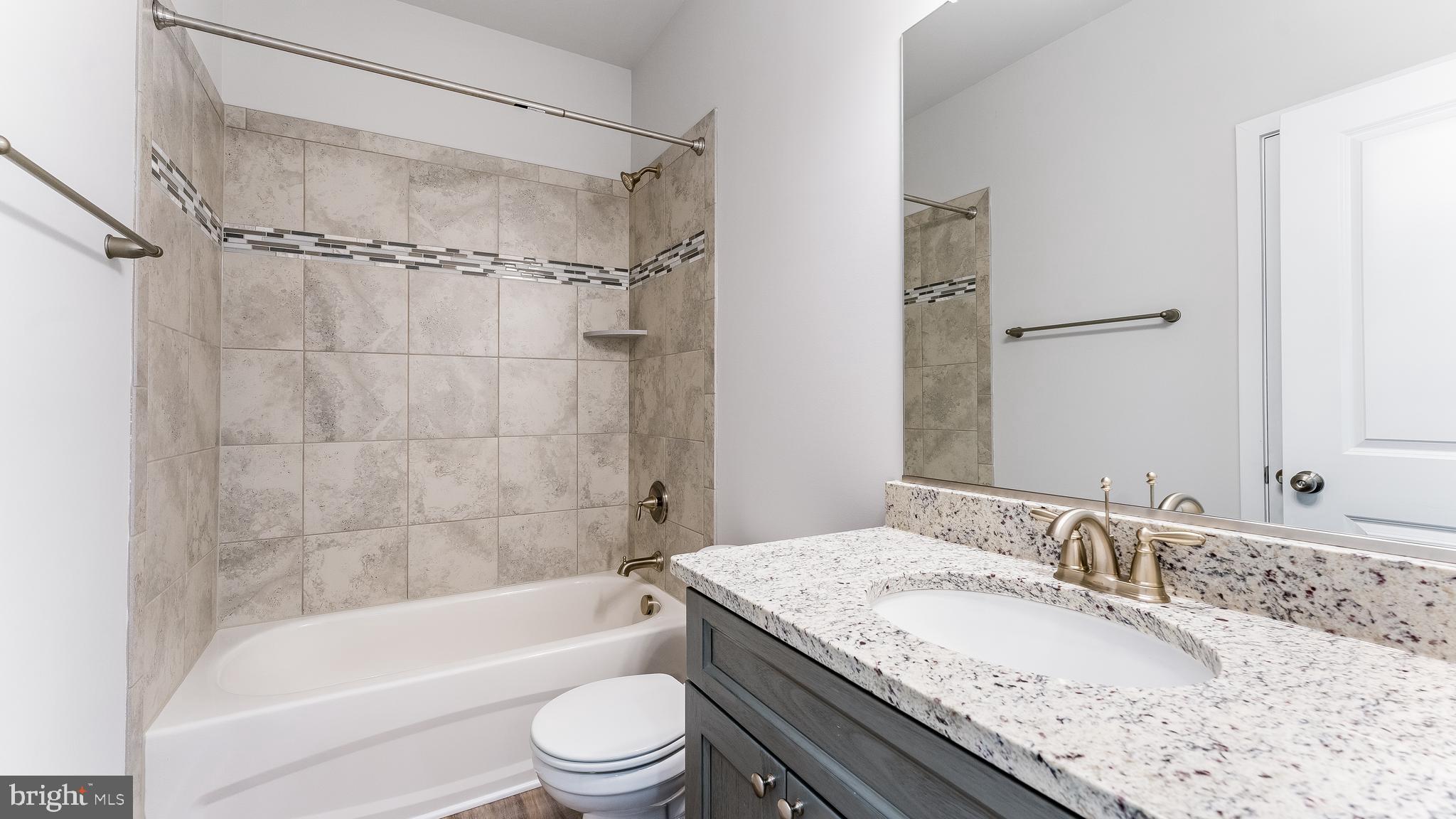 ROCKLAND CREEK ESTATES - Residential