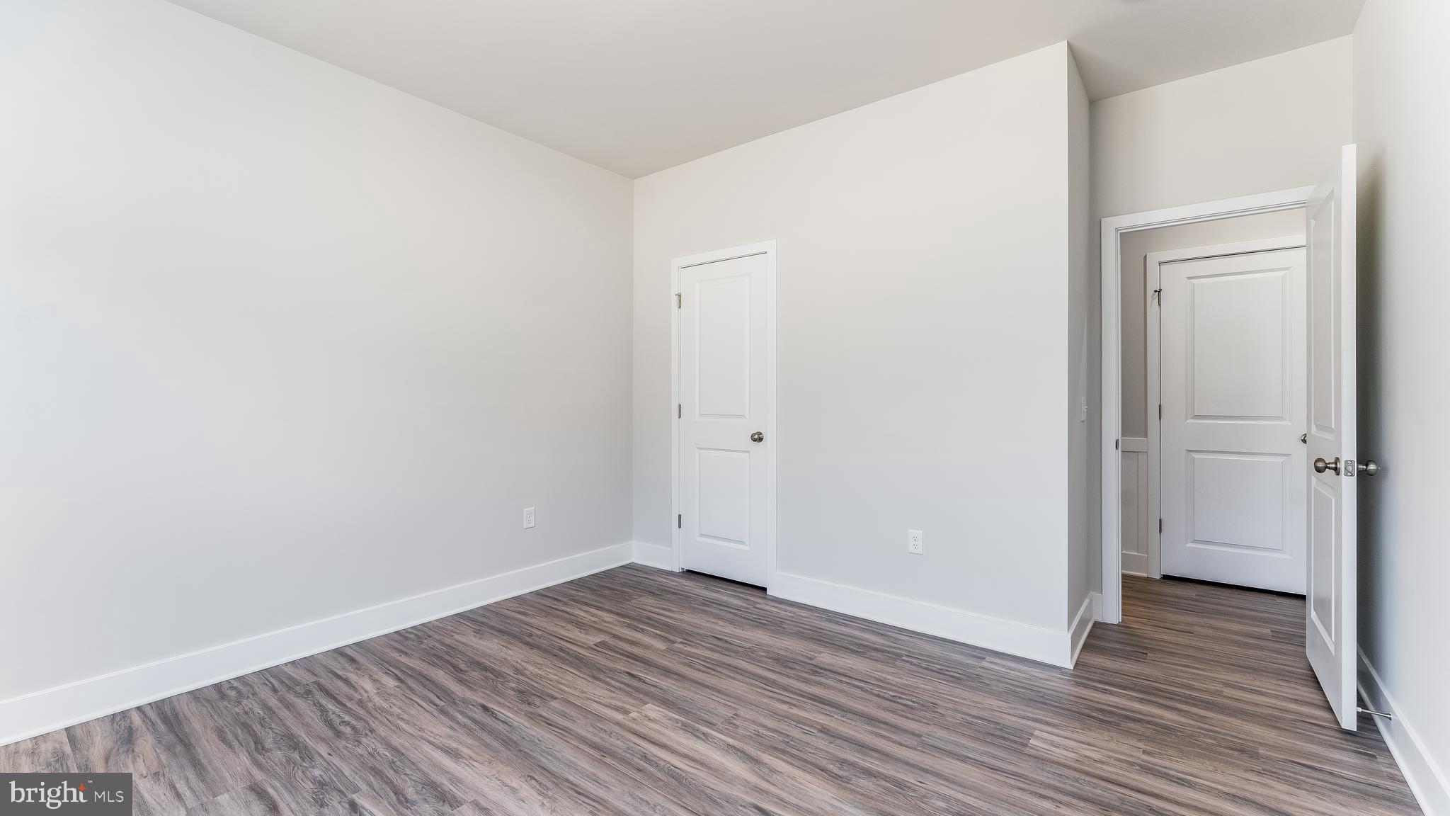 ROCKLAND CREEK ESTATES - Residential