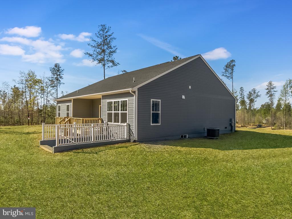 ROCKLAND CREEK ESTATES - Residential