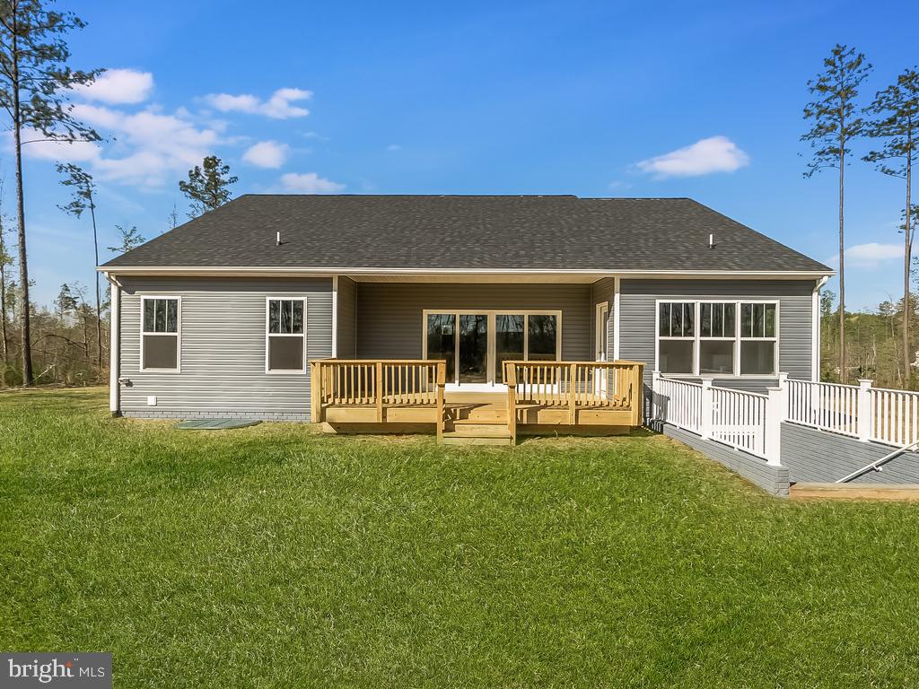 ROCKLAND CREEK ESTATES - Residential