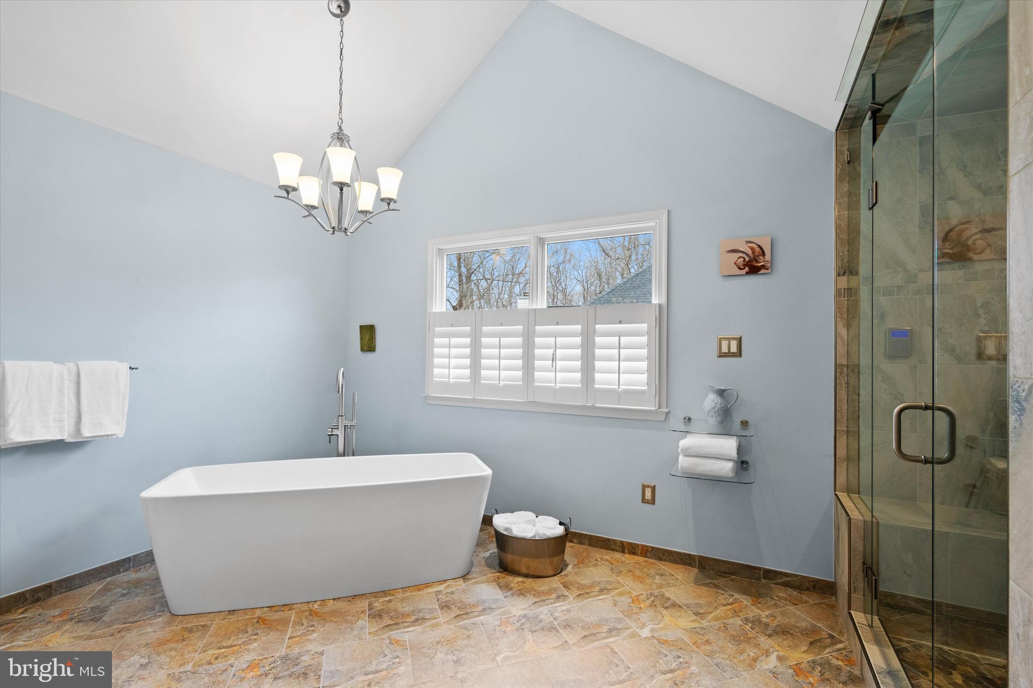 RIDGEGATE WOODS - Residential