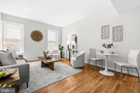 Photo of 1763 Columbia Road NW #409, WASHINGTON, DC 20009 (MLS # DCDC2247390)