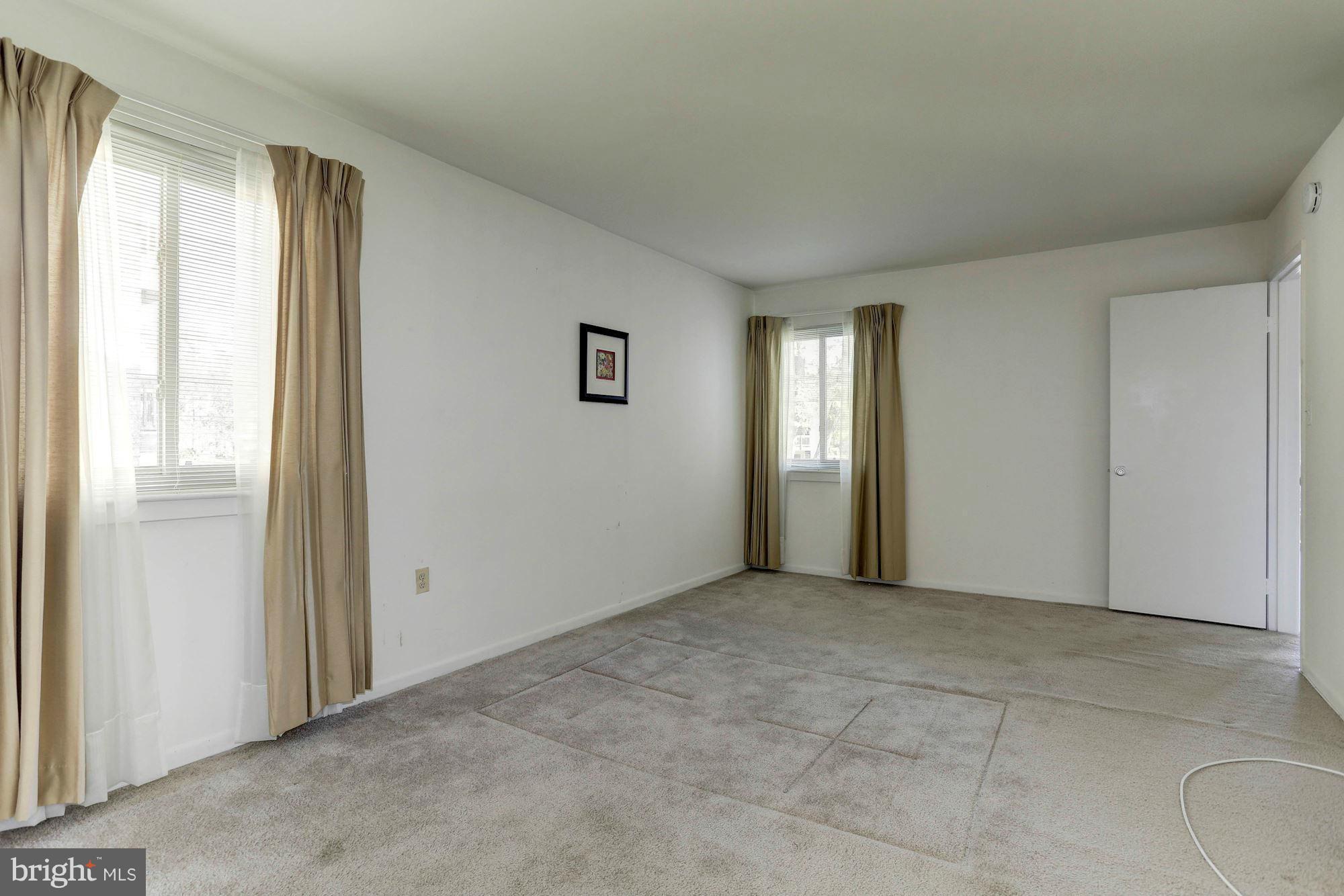 BRYANT WOODS - Residential Lease