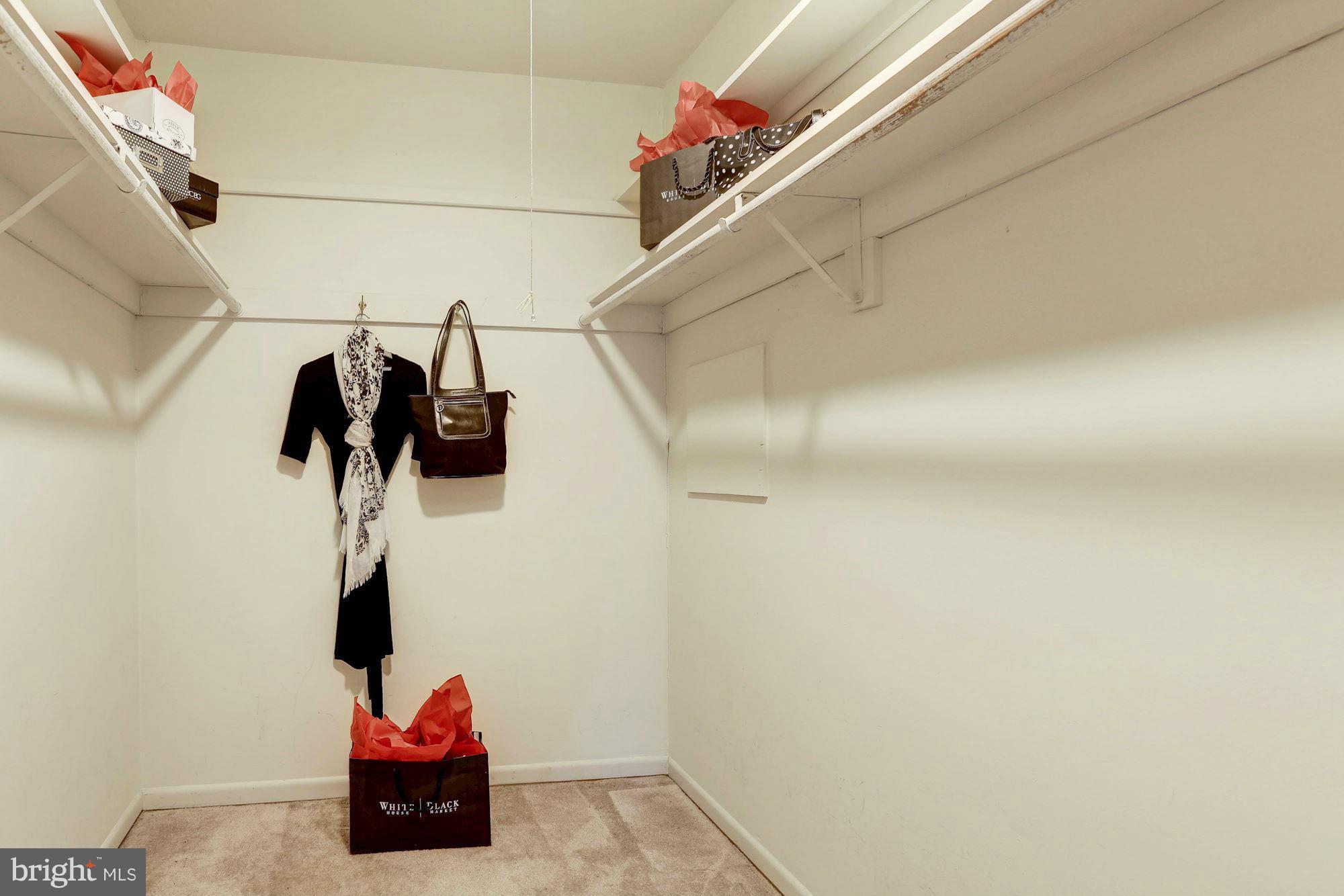 BRYANT WOODS - Residential Lease