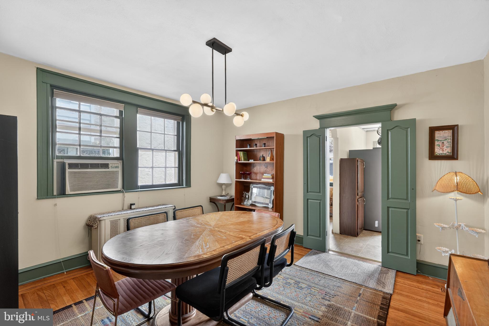 ROWLAND PARK - Residential