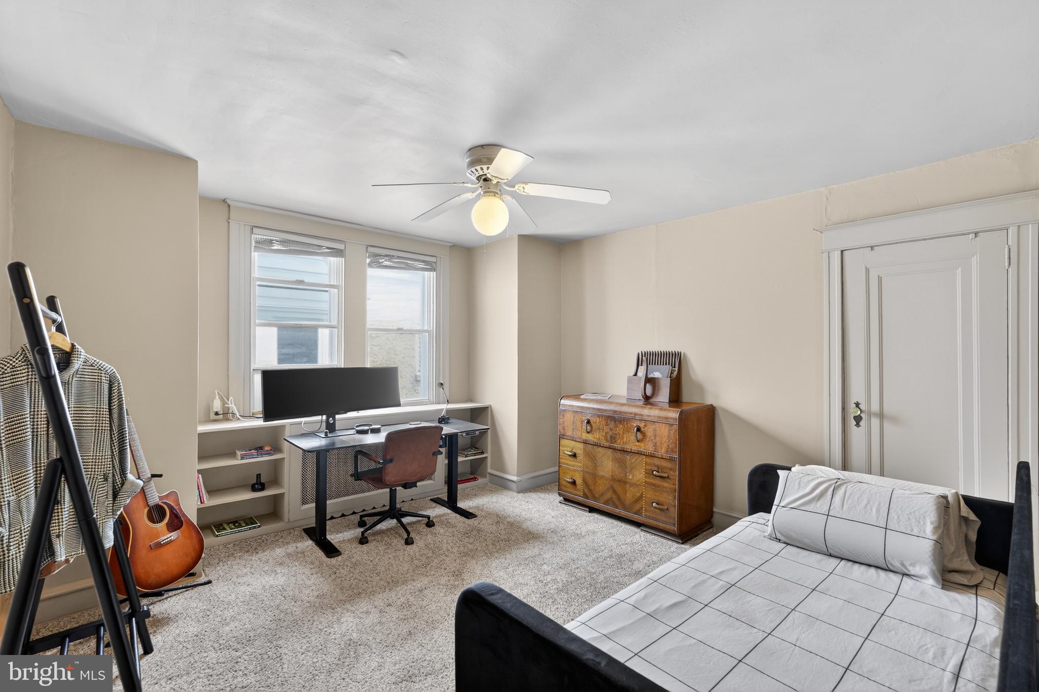 ROWLAND PARK - Residential